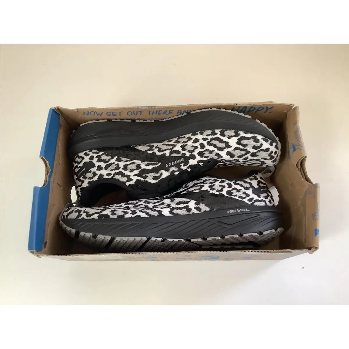 Brooks shoes - Brooks Revel - Revel - Black 5