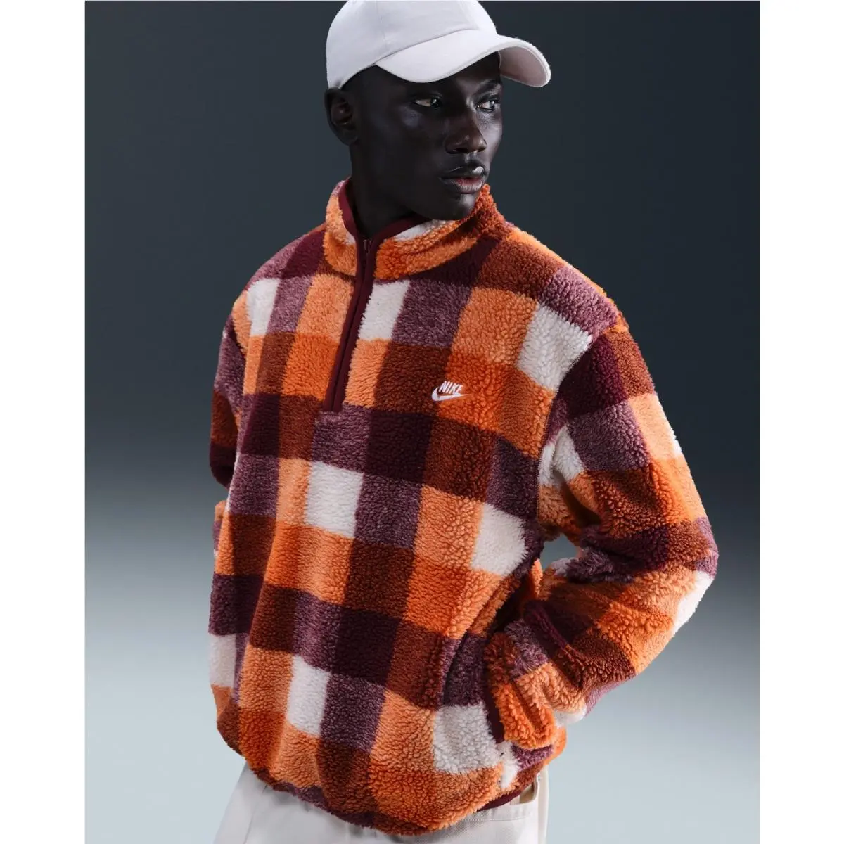 Nike Club Sweatshirt Men`s Medium Multi Buffalo Check Fleece 1/4 Zip POSH274