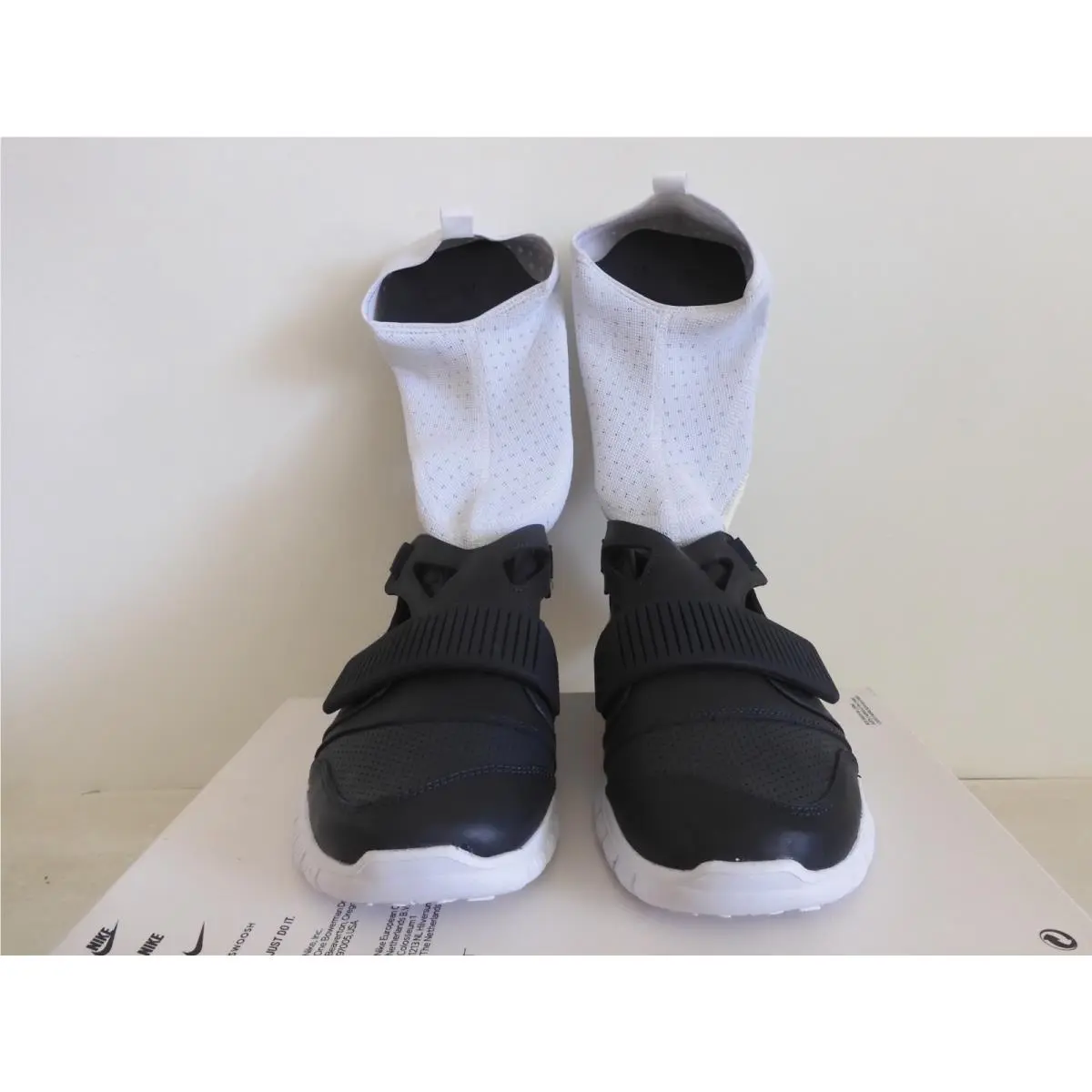 Nike shoes - Nike Free Huarache - Free Huarache - 801759-413 - Blue 34
