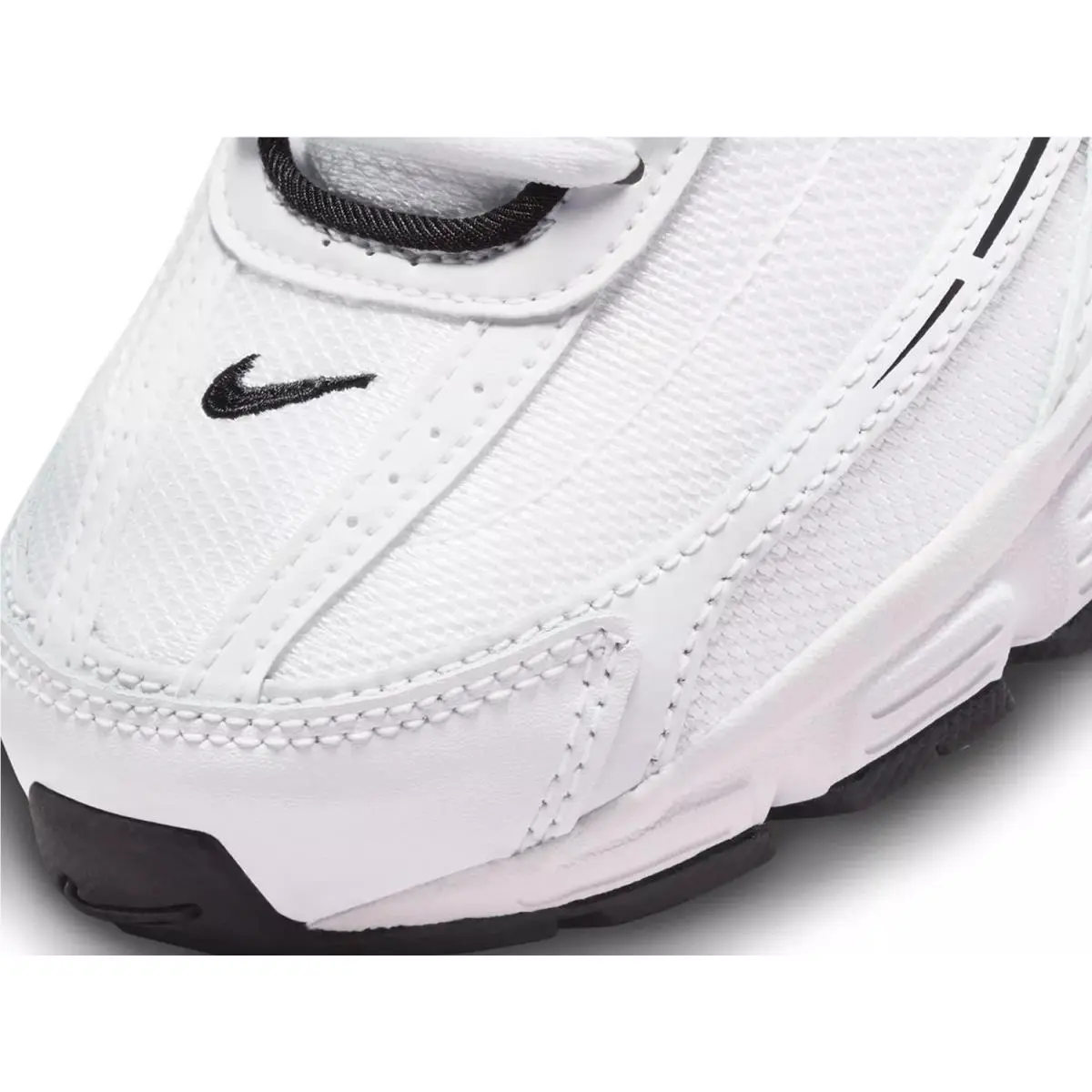 Nike shoes - White/Black 5