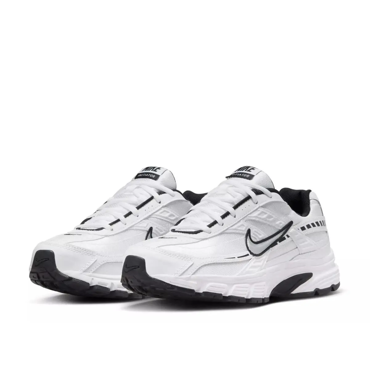 Nike shoes - White/Black 9