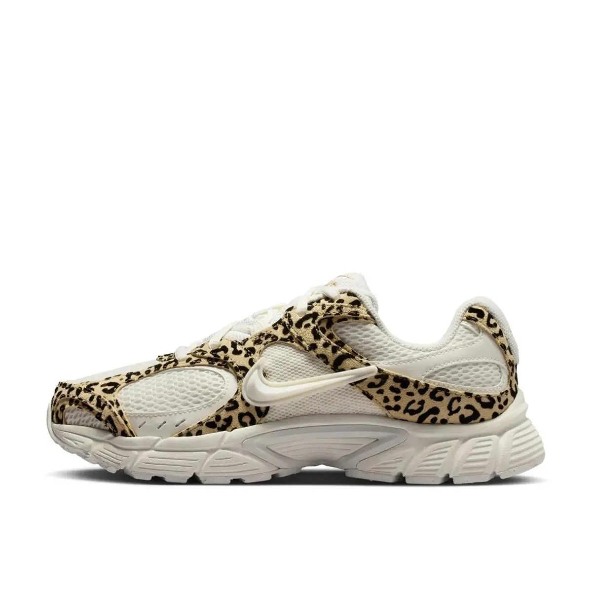Nike shoes - White/Tan Leopard Print 4