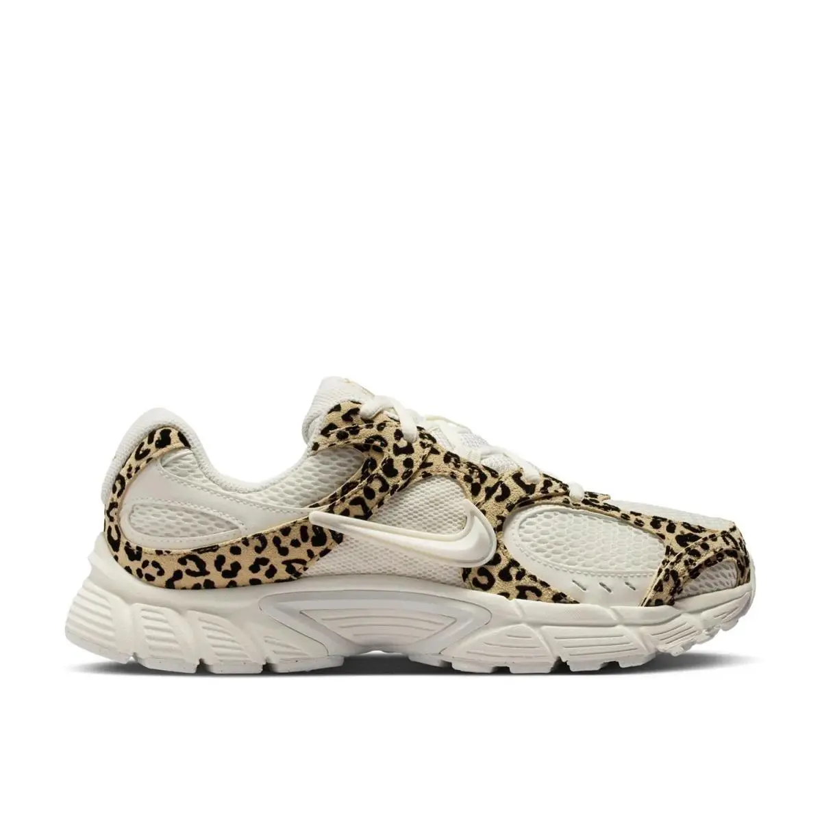 Nike shoes - White/Tan Leopard Print 7