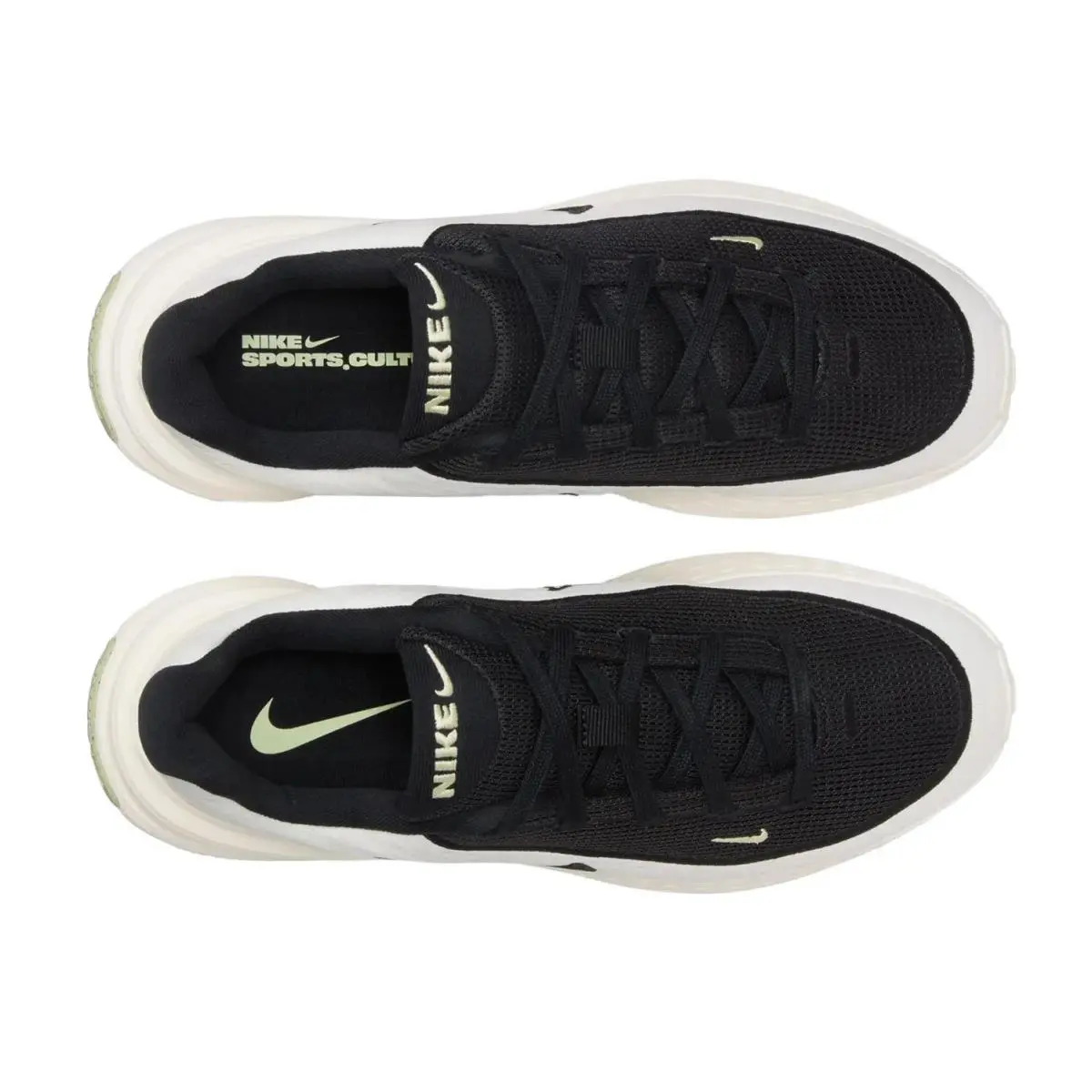 Nike shoes - White/Black 3