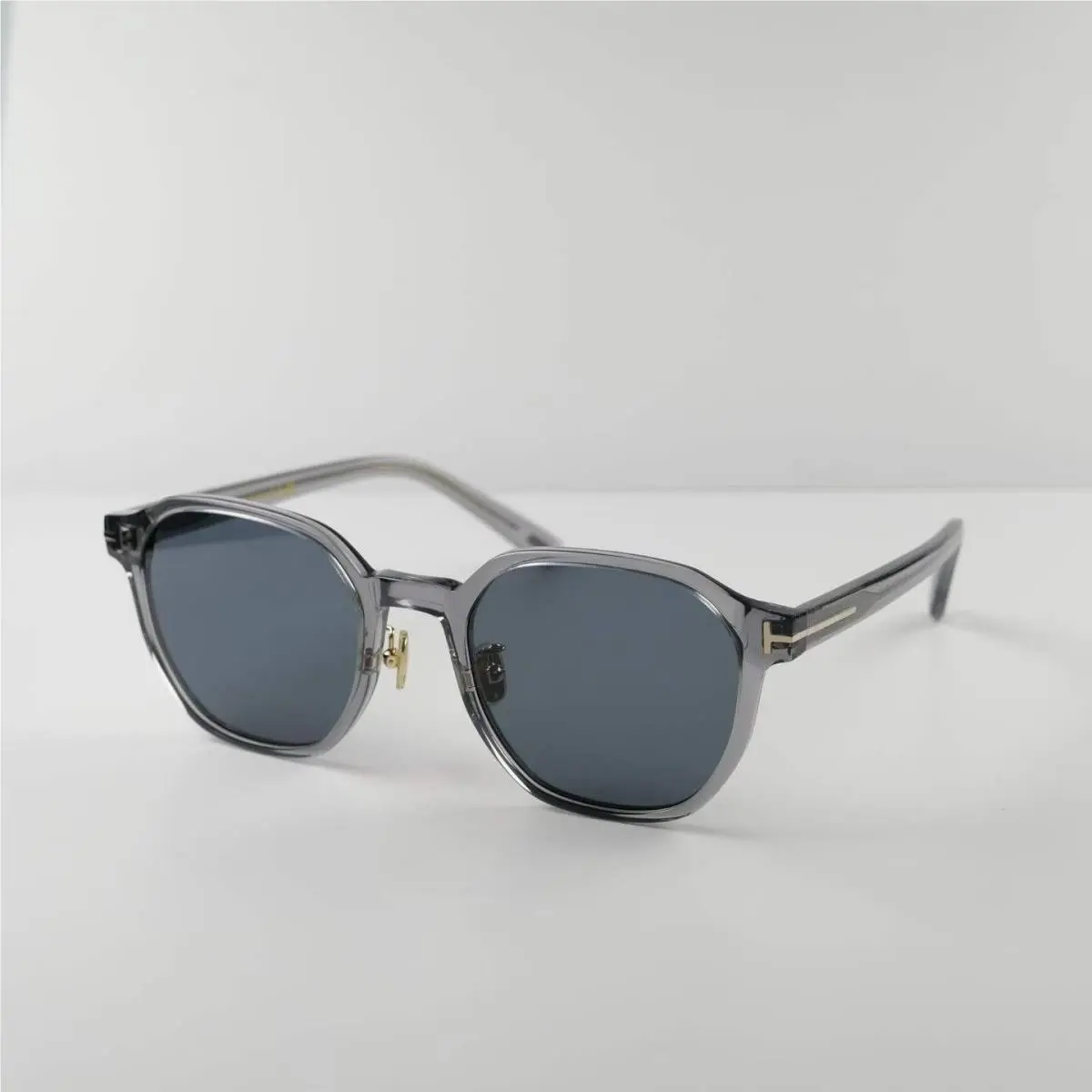 Sunglasses TF1382-K Clear/gray 55-22-145mm with Case by Tom Ford