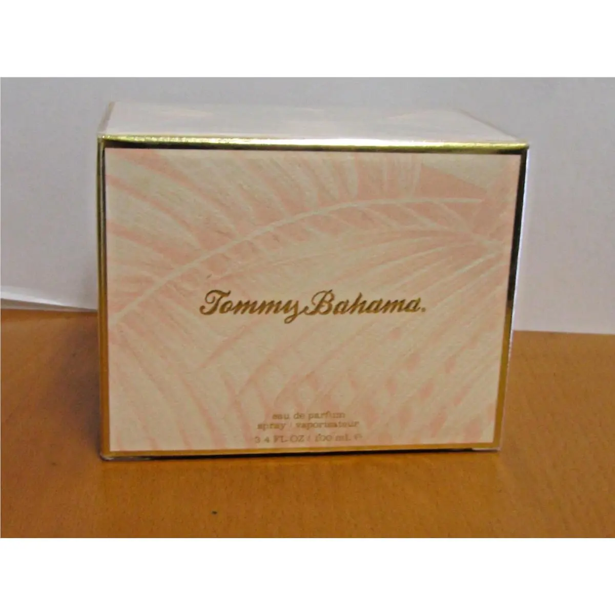 Tommy Bahama Perfume Women 3.4 oz Eau De Parfum Spray Sealed. Rare