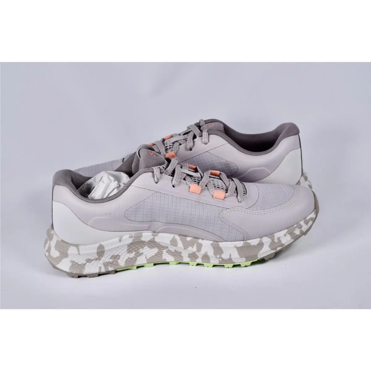 Under Armour shoes - Under Armour Charged Bandit 3 - 3028405-102 - Gray 2