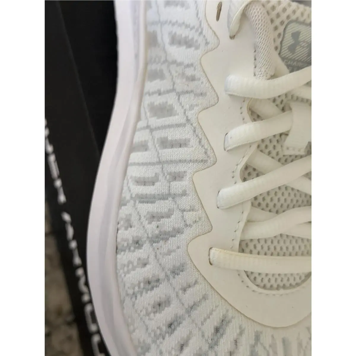 Under Armour shoes - White 0