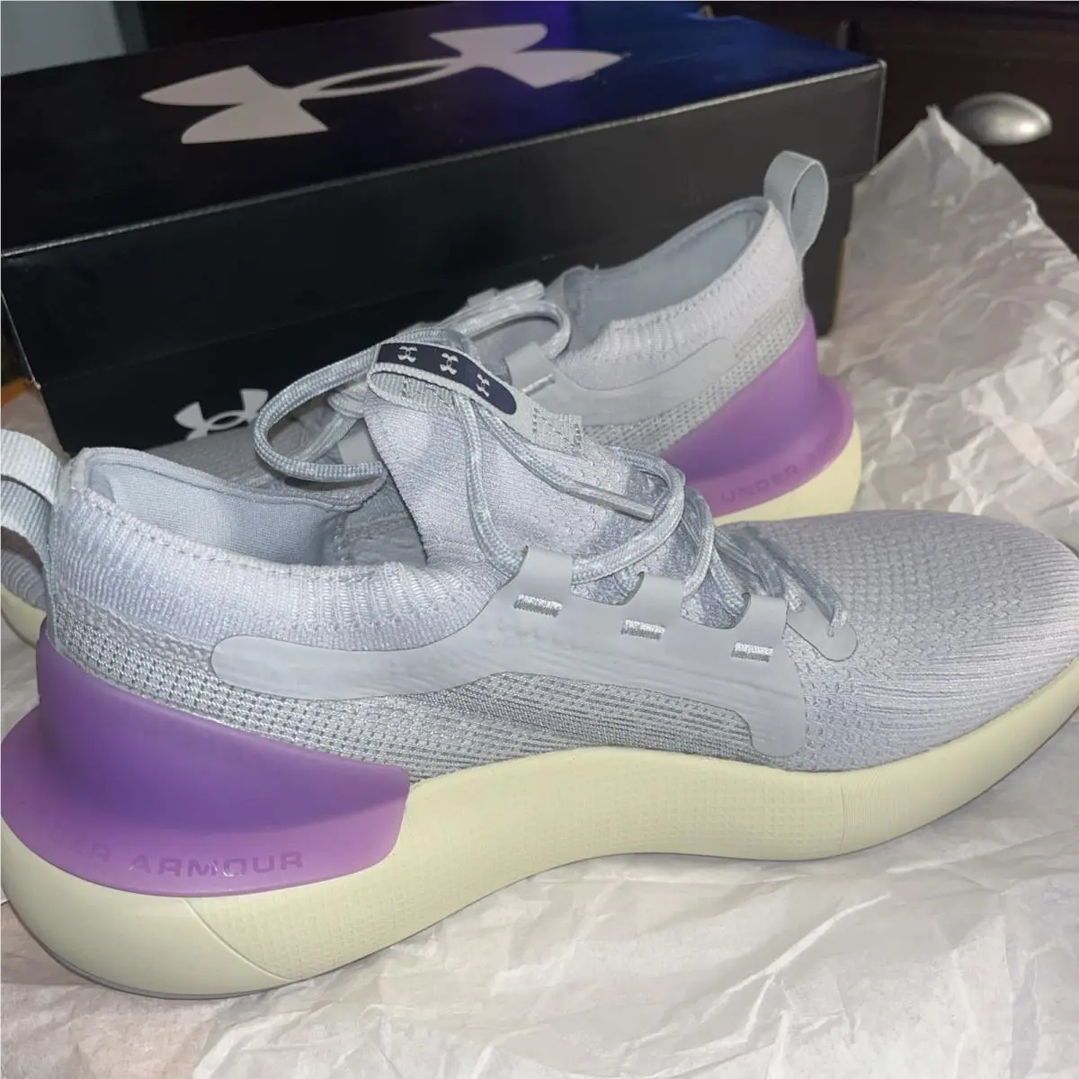 Under Armour shoes - Under Armour HOVR Phantom - HOVR Phantom - Gray 1
