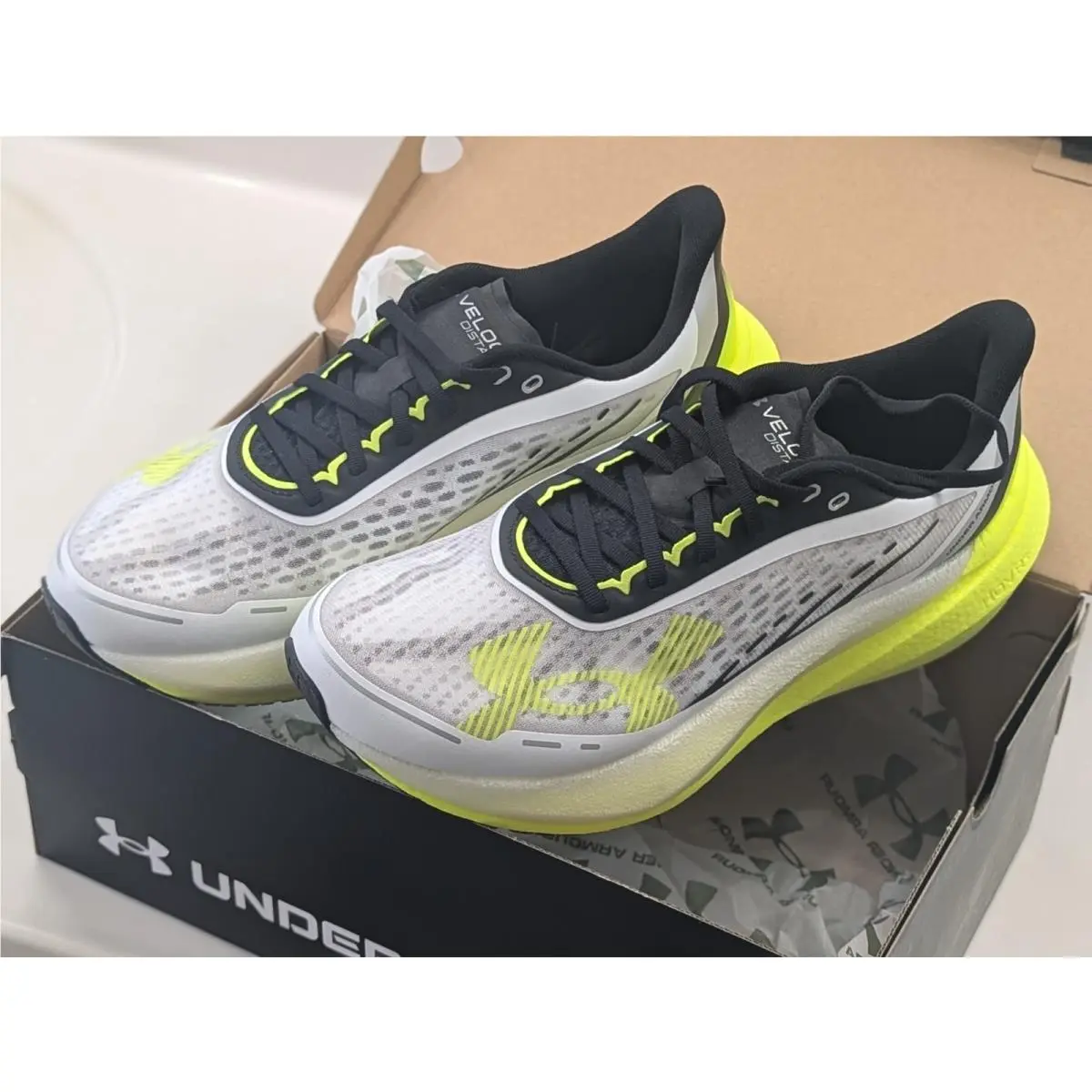 Under Armour shoes - women velocity distance - women velocity distance - 6006030-102 - White 4