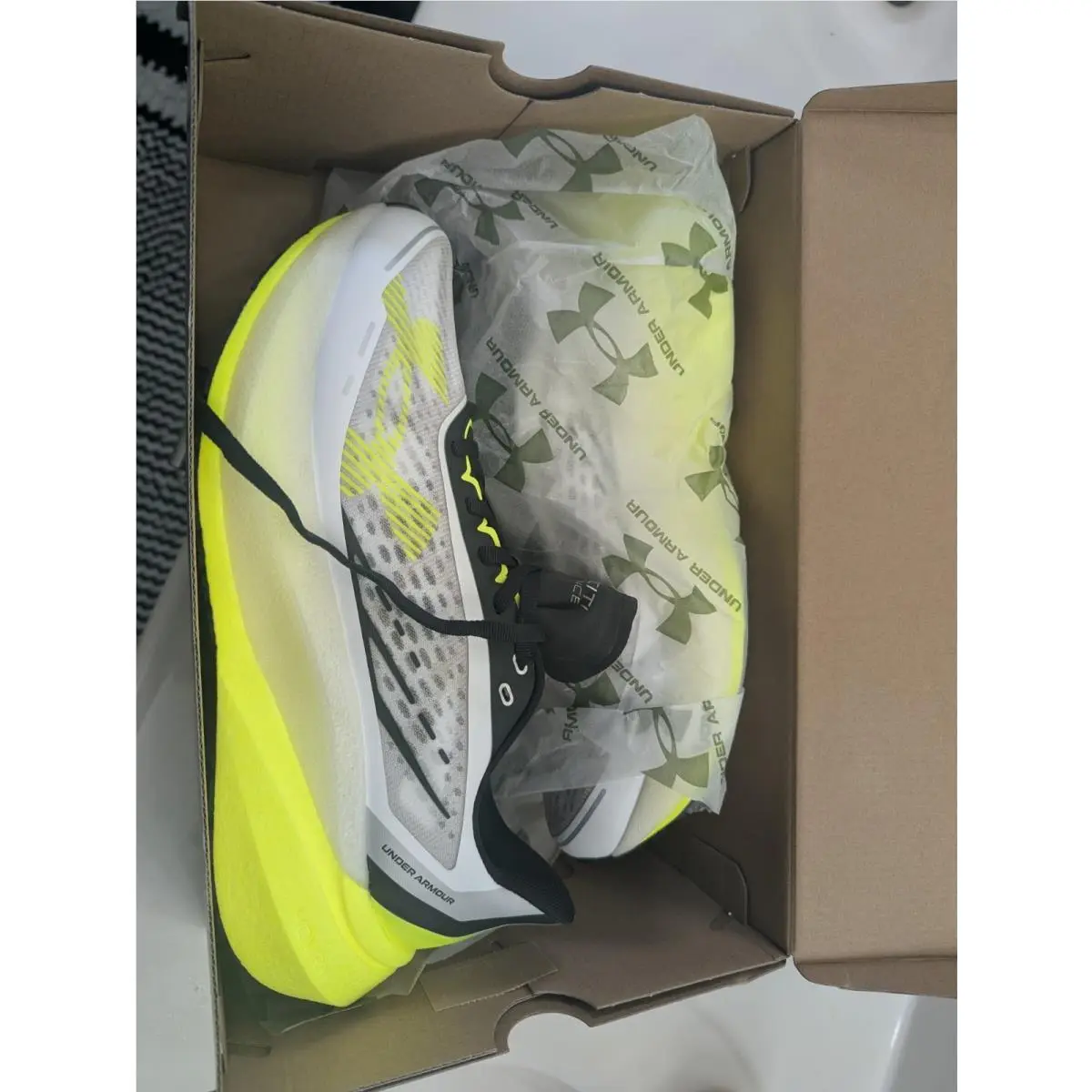 Under Armour shoes - women velocity distance - women velocity distance - 6006030-102 - White 5