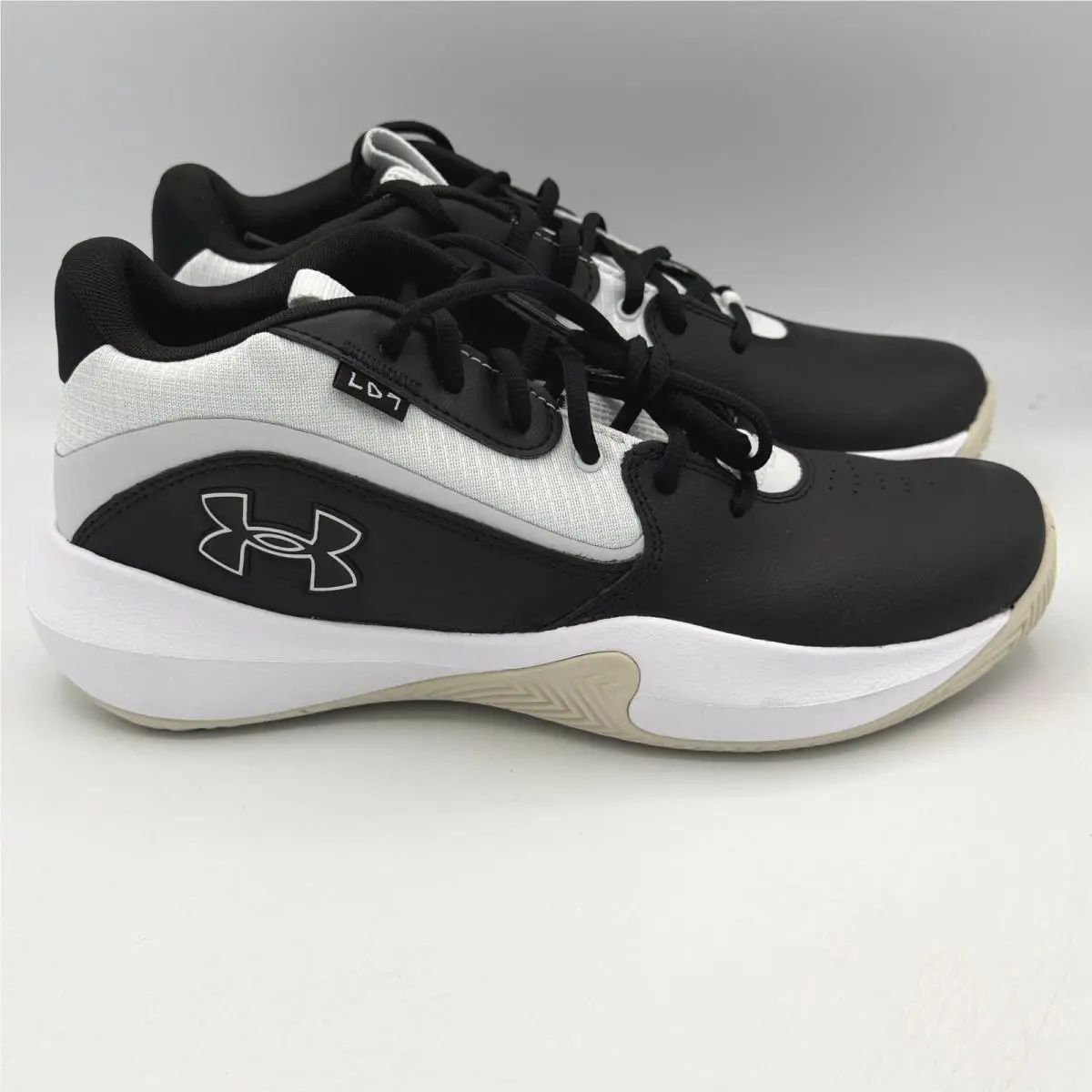 Under Armour Lockdown 7 Shoes Mens 9.5 Black White Tan Basketball 3028512-002