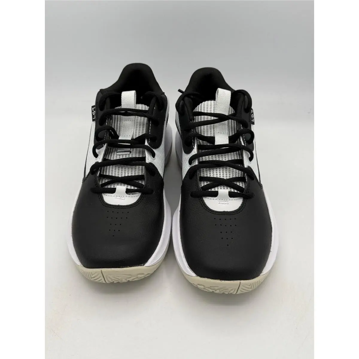 Under Armour shoes - Under Armour Lockdown 7 - Lockdown - Black 1