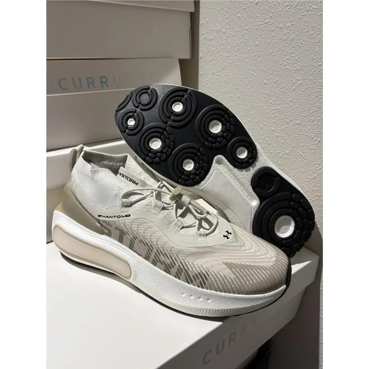 Men’s Size 11 - UA Phantom 4 Storm Shoes Beige Under Armour WP