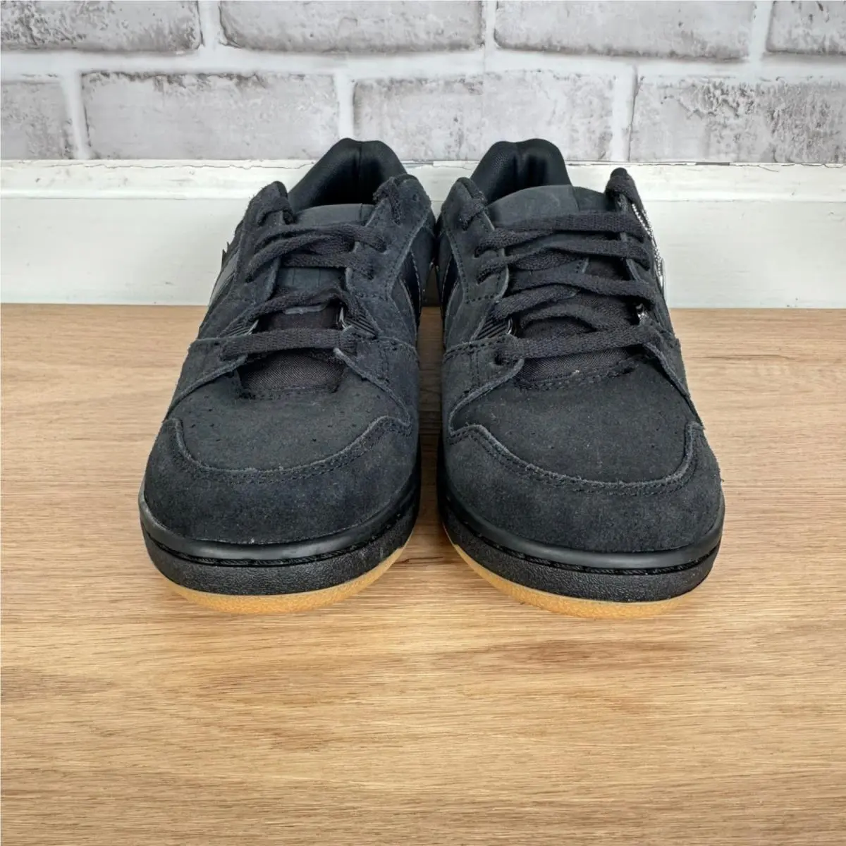 Converse shoes - Black (UPC: 194435594972) 1