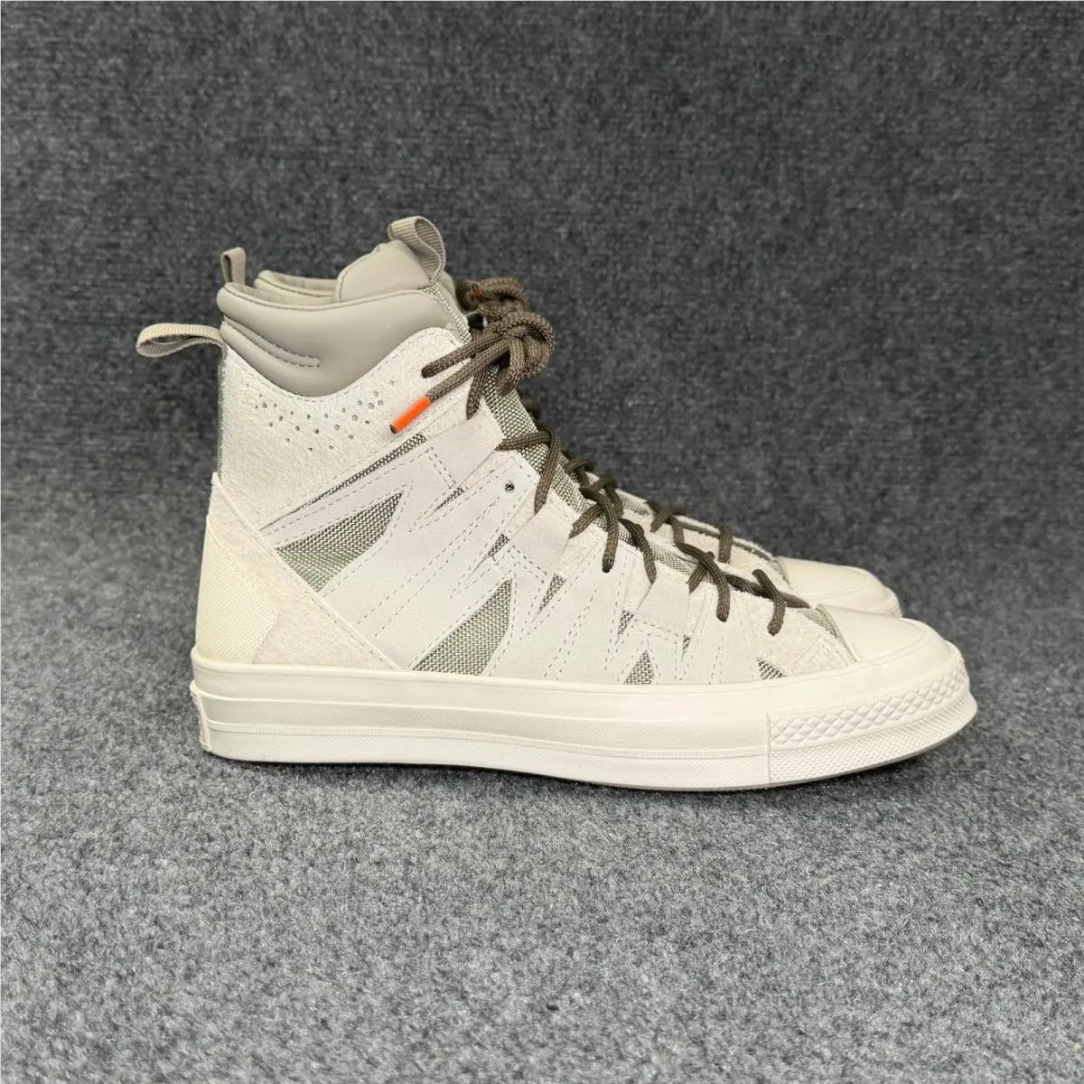 Converse Chuck 70 High Sneakers Women`s 9 Climate Escapism Crockery Suede Retro
