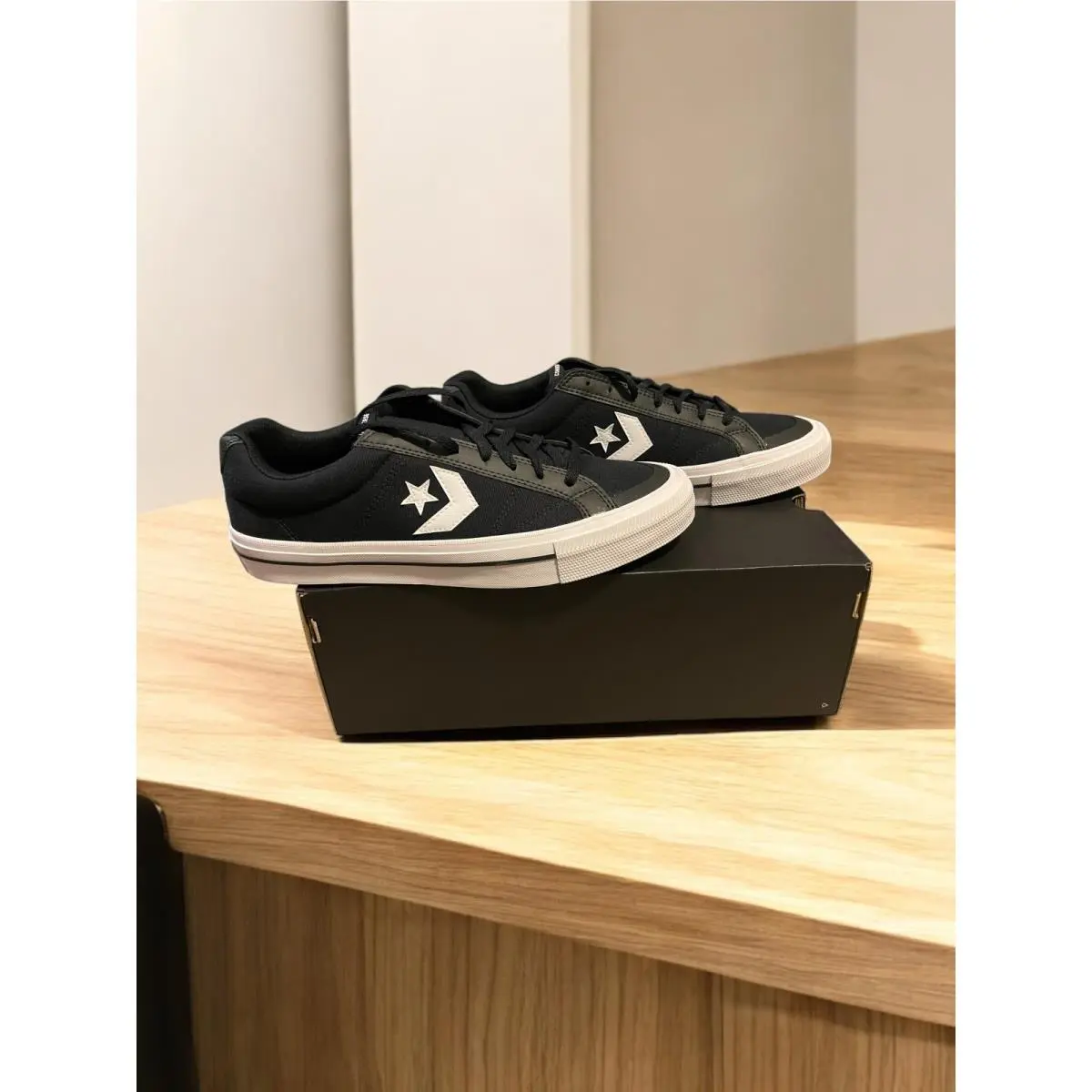 Converse shoes - Black 3