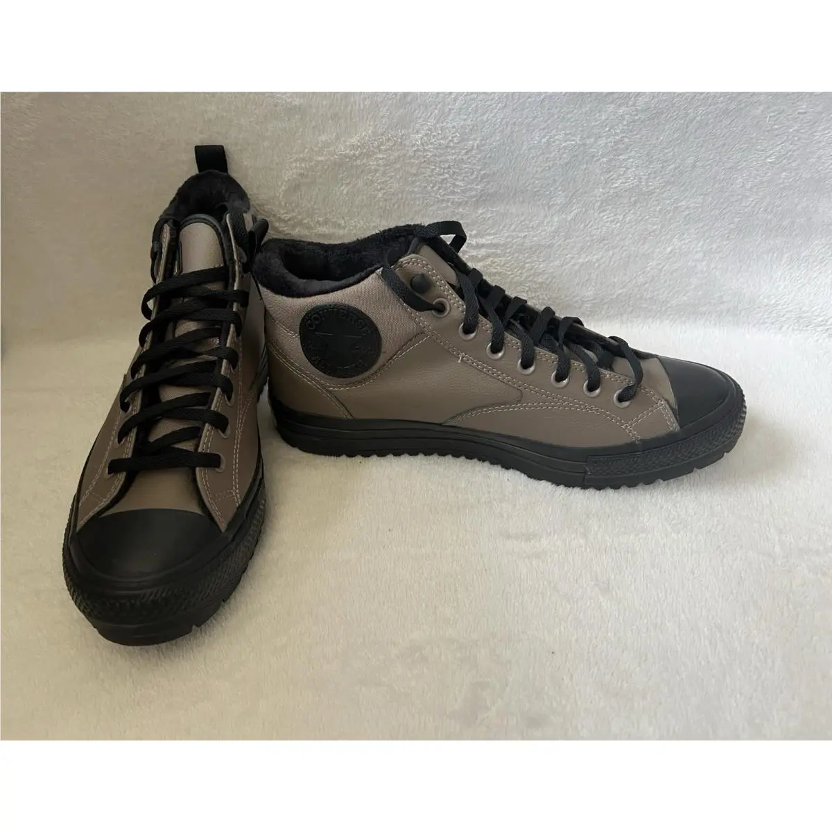 Converse shoes - Brown (UPC: 194435777559) 0
