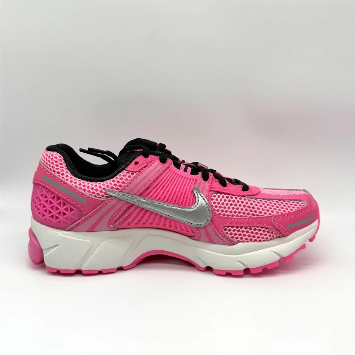 Nike shoes - Nike Vomero 5 - Vomero - IV2380-649 - Pink (UPC: 198958754455) 5