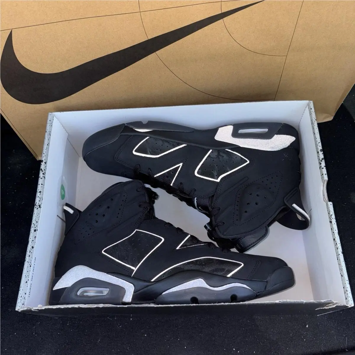 Nike shoes - Air Jordan 6 - Air - IR2266-010 - Black 4