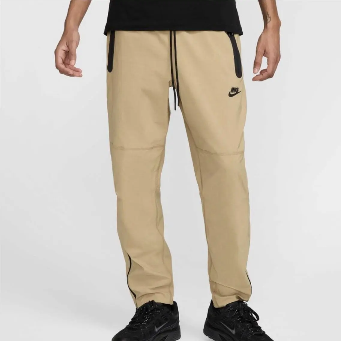 Tech Woven Khaki Tan Pants Mens Size XL HM8241-297 by Nike