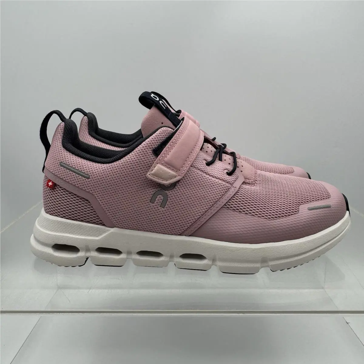 On-Running shoes - Cloud Play - Cloud Play - 3KD11431210 - Pink, Black, White 0