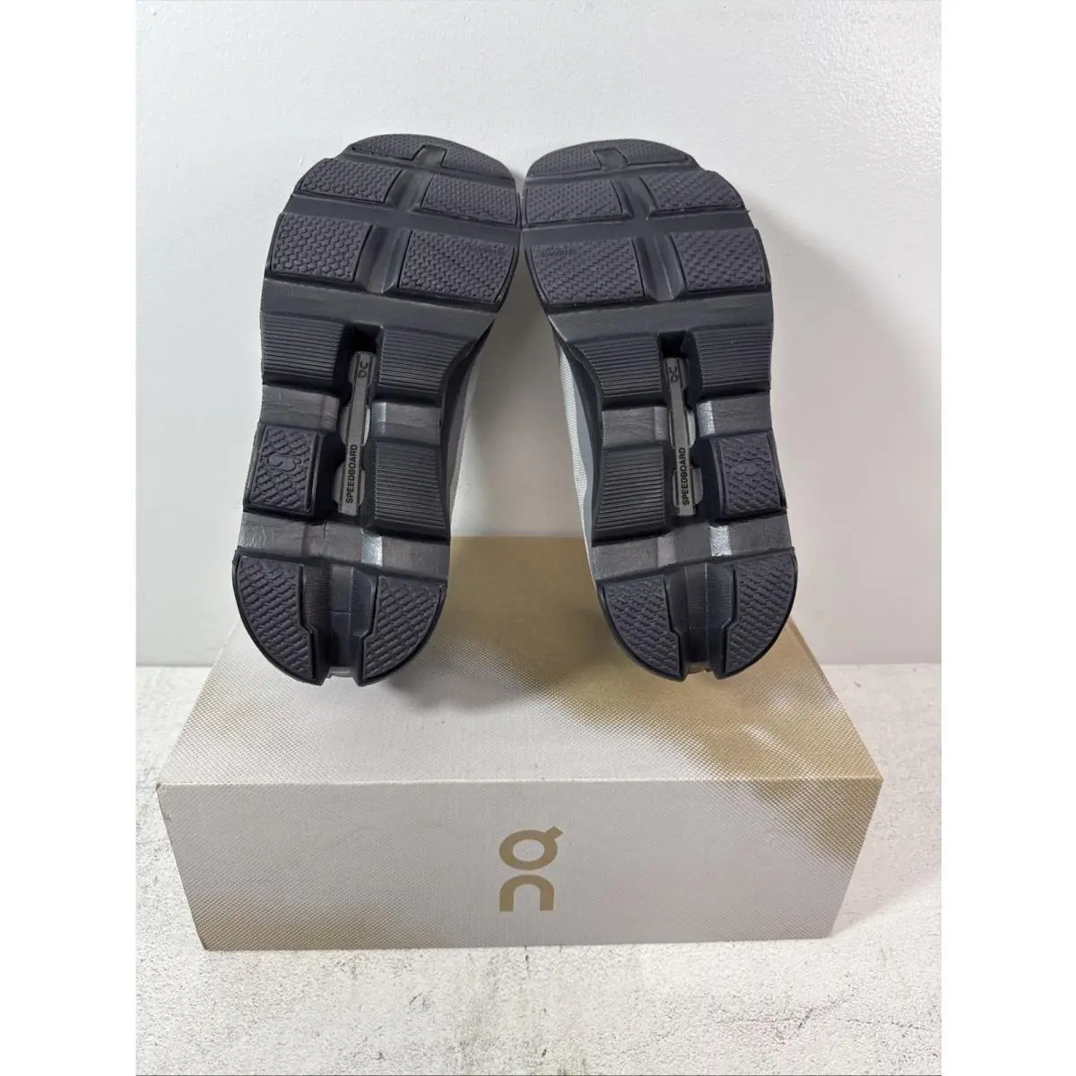 On-Running shoes - On Cloudmonster - Cloudmster - Glacier/Black 11