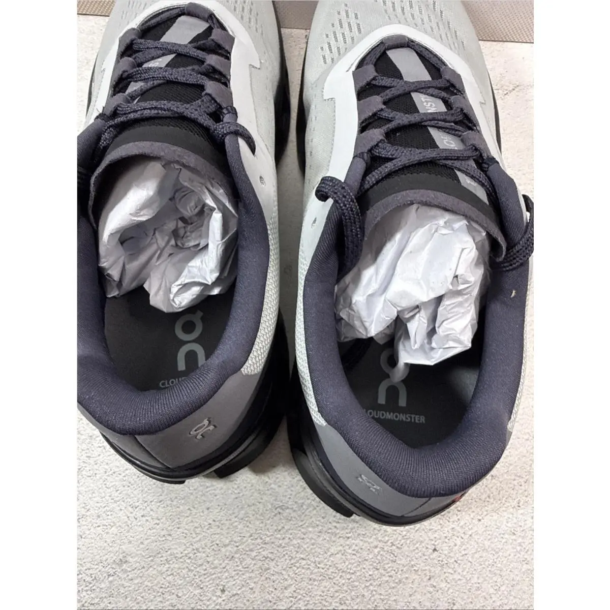 On-Running shoes - On Cloudmonster - Cloudmster - Glacier/Black 4