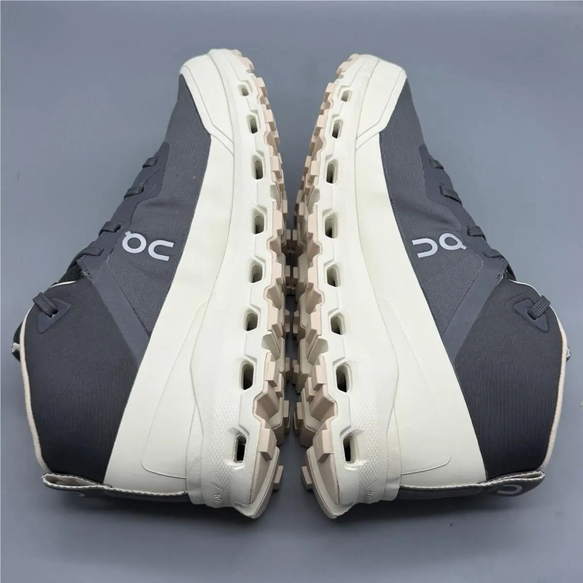 On-Running shoes - On Cloudroam Waterproof - Cloudroam Waterproof - 3WD30072118 - Eclipse/Cream (UPC: 7630867894165) 3