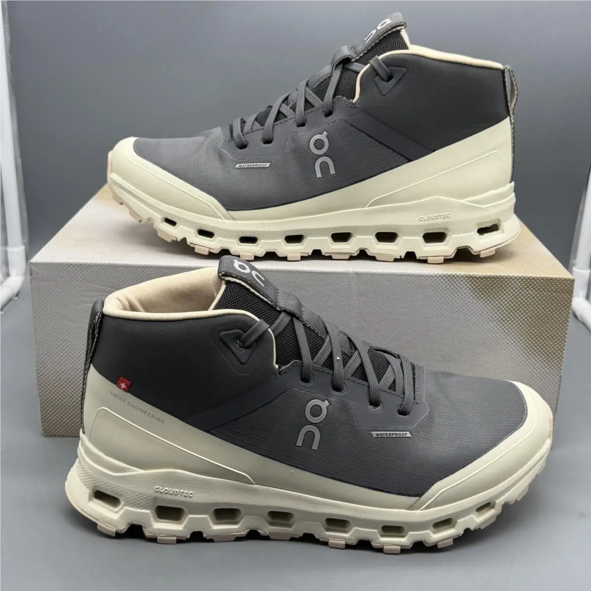 On Running Cloudroam Waterproof Women’s 7.5 Trail Hiking Shoes ‘eclipse/cream’