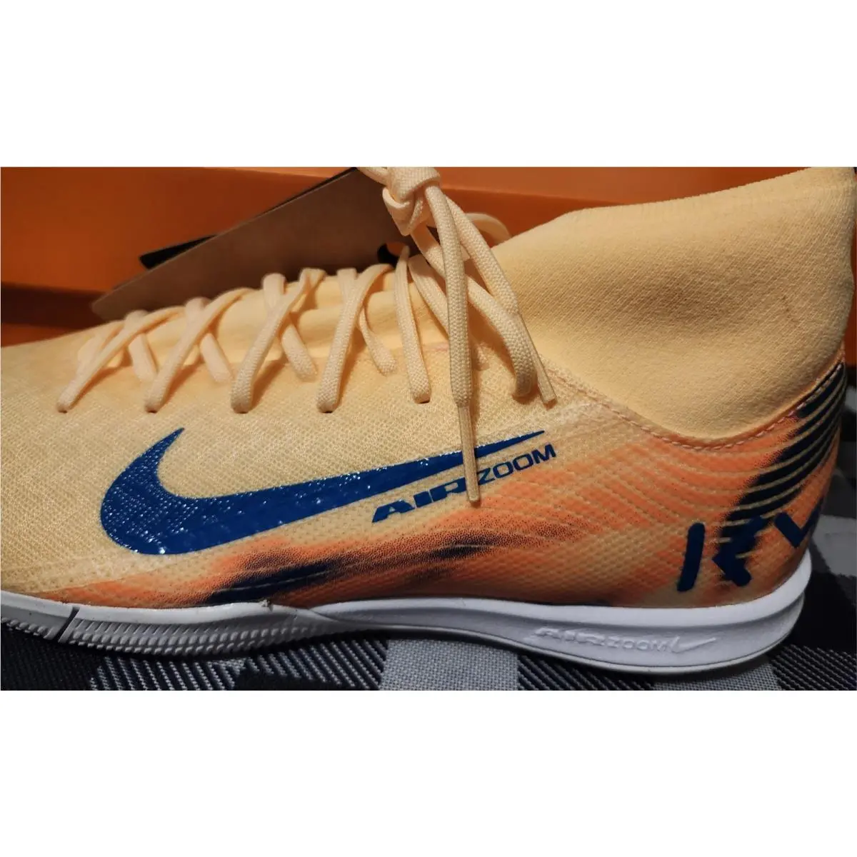 Nike shoes - NIKE SUPERFLY 10 - SUPERFLY - FQ8334 801 - MELON TINT/NEO TURG IGLOO 2