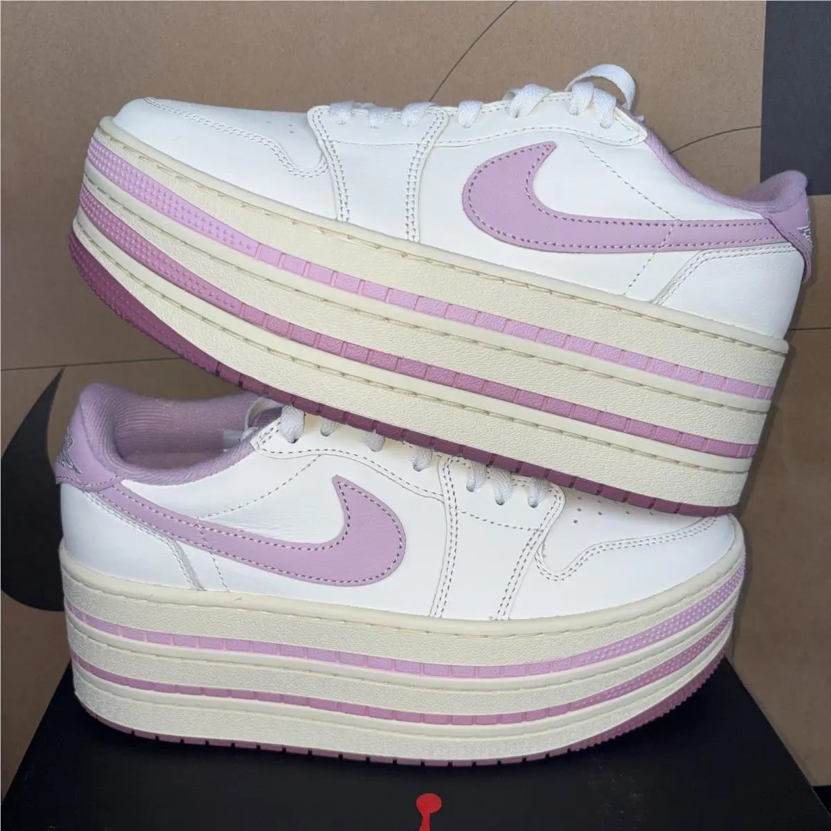 Nike shoes - Air Jordan 1 - Air - HV8288-101 - Pale Ivory/Iced Carmine-Muslin 0