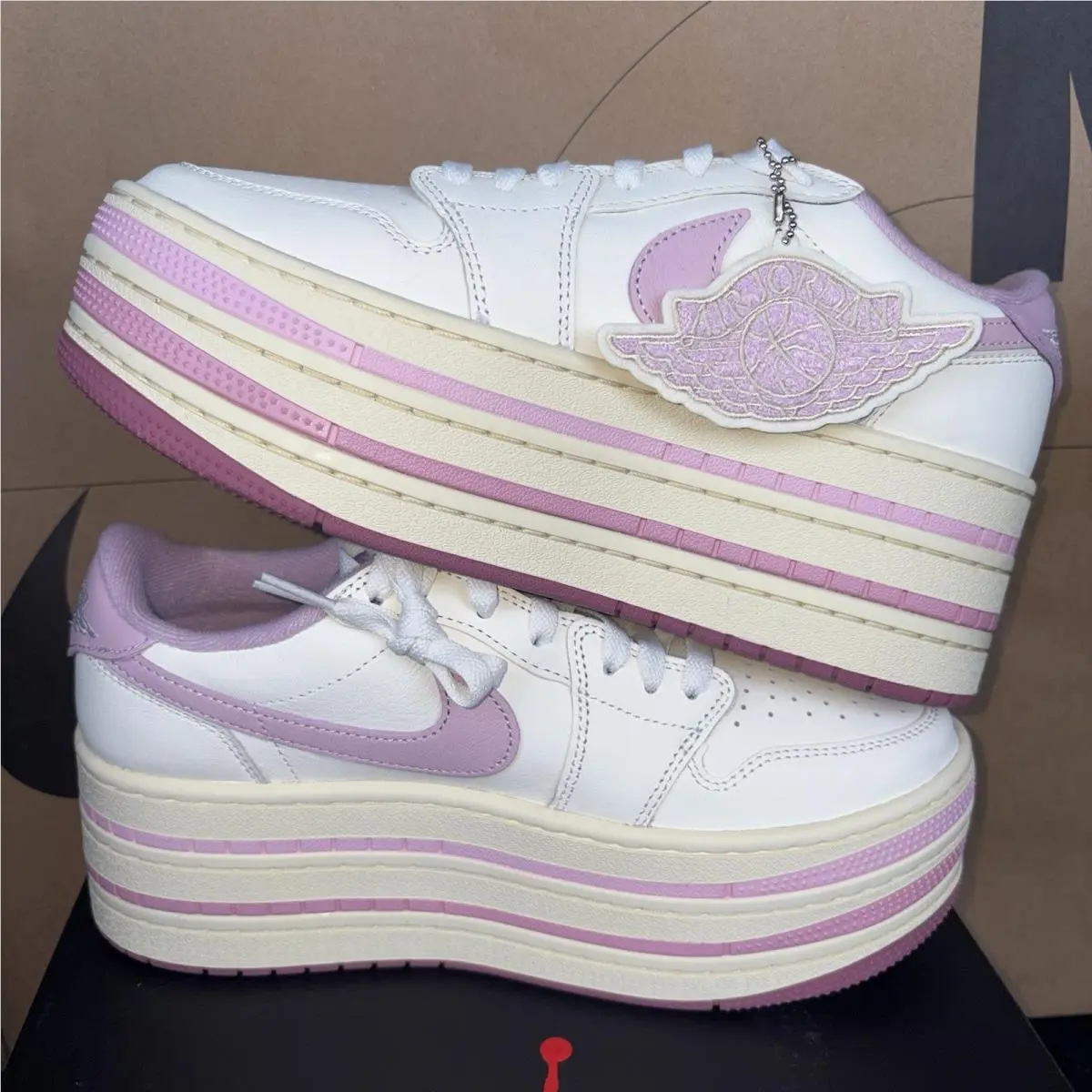 Nike shoes - Air Jordan 1 - Air - HV8288-101 - Pale Ivory/Iced Carmine-Muslin 1