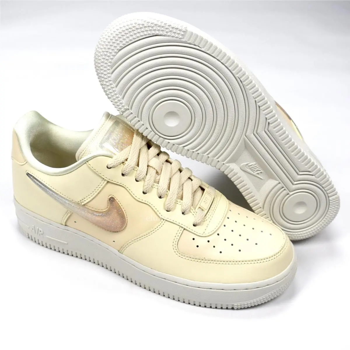 Nike shoes - Nike Air Force 1 - Air Force - AH6827-100 - White 1