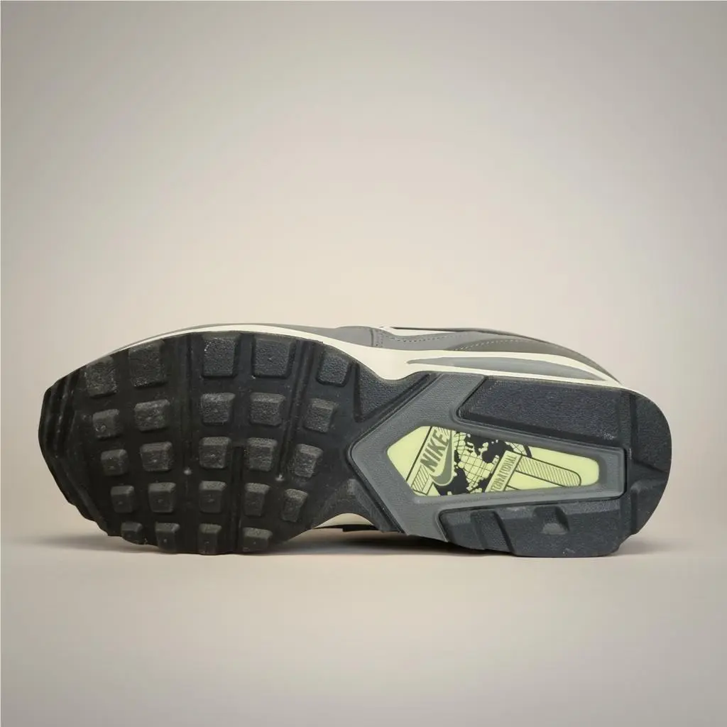 Nike shoes - Nike Air Max ST - Air Max - 652976 002 - Gray (UPC: 640135122248) 3