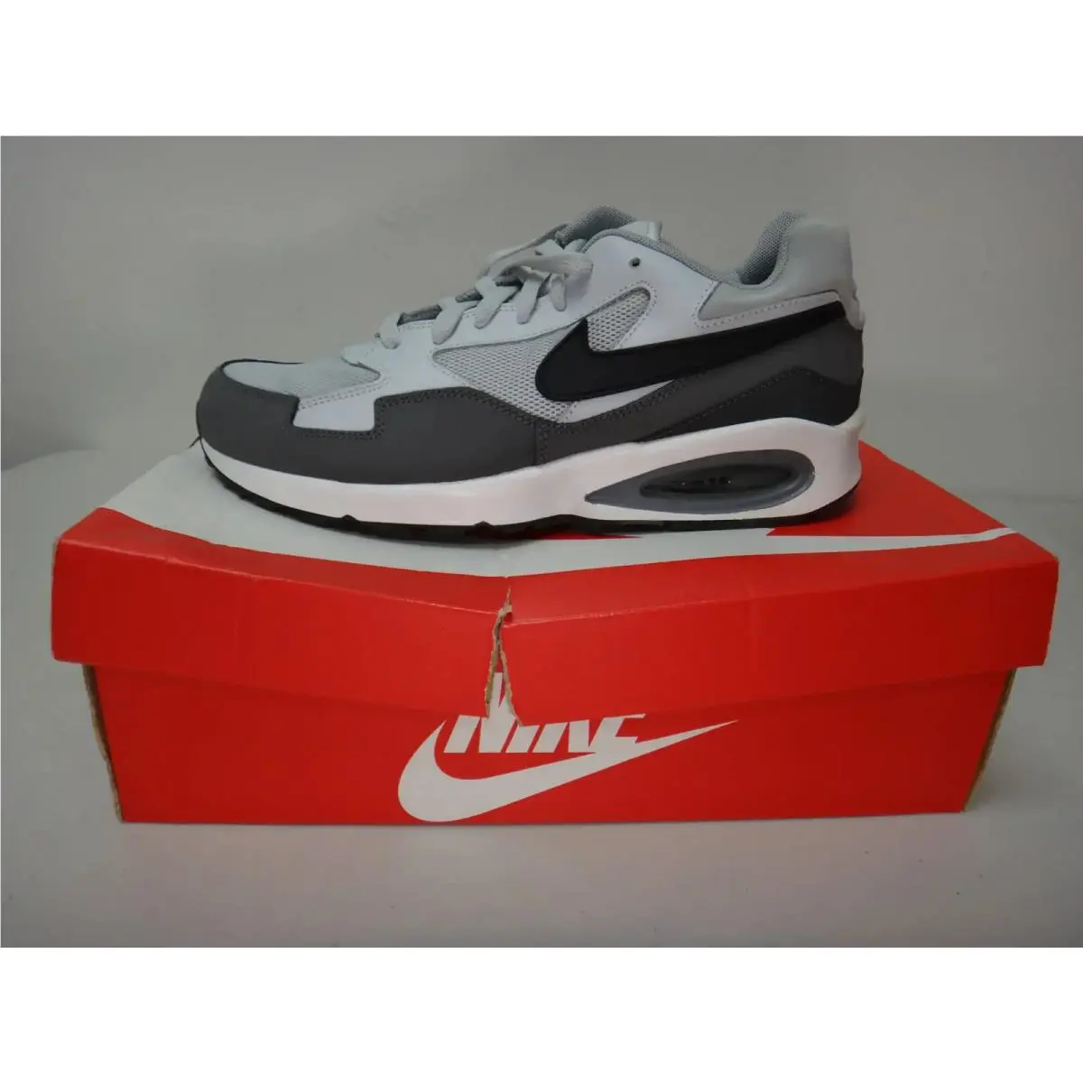 Air Max ST Men`s US 9 Pure Platinum Black Cool Grey 652976-002 Shoe by Nike