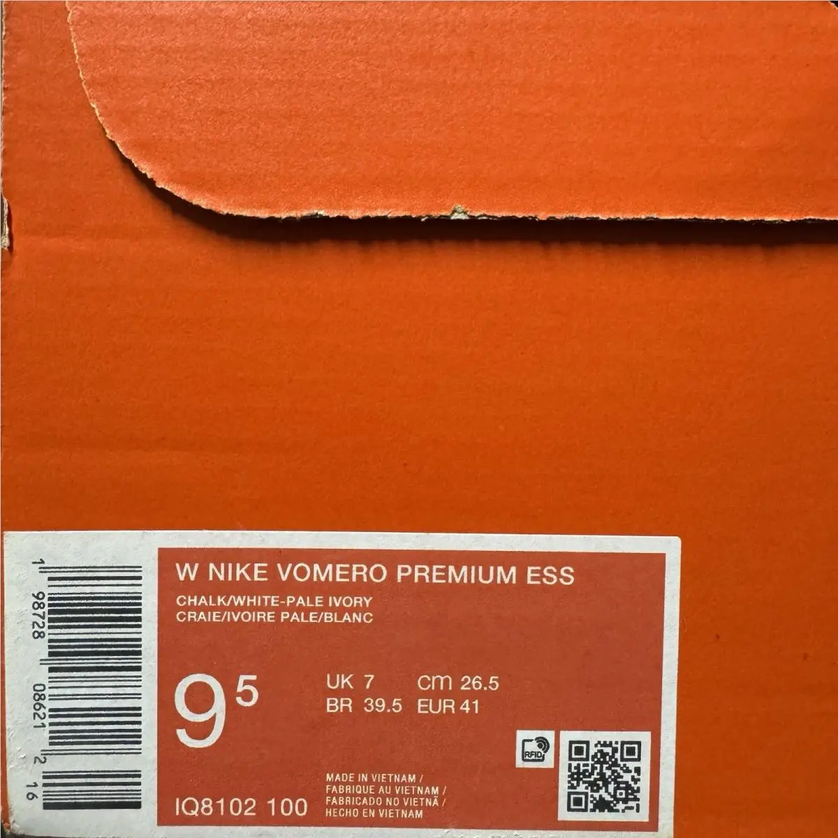 Nike shoes - Nike Vomero Premium - Vomero Premium - IQ8102 100 - Ivory 6