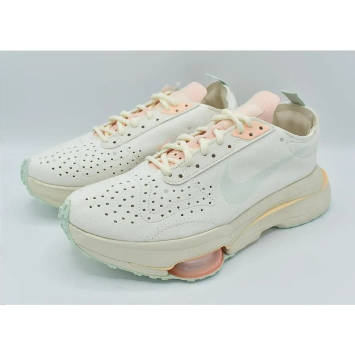 Womens Size 8.5 Air Zoom Type Green Ivory Shoes Sneakers by Nike
