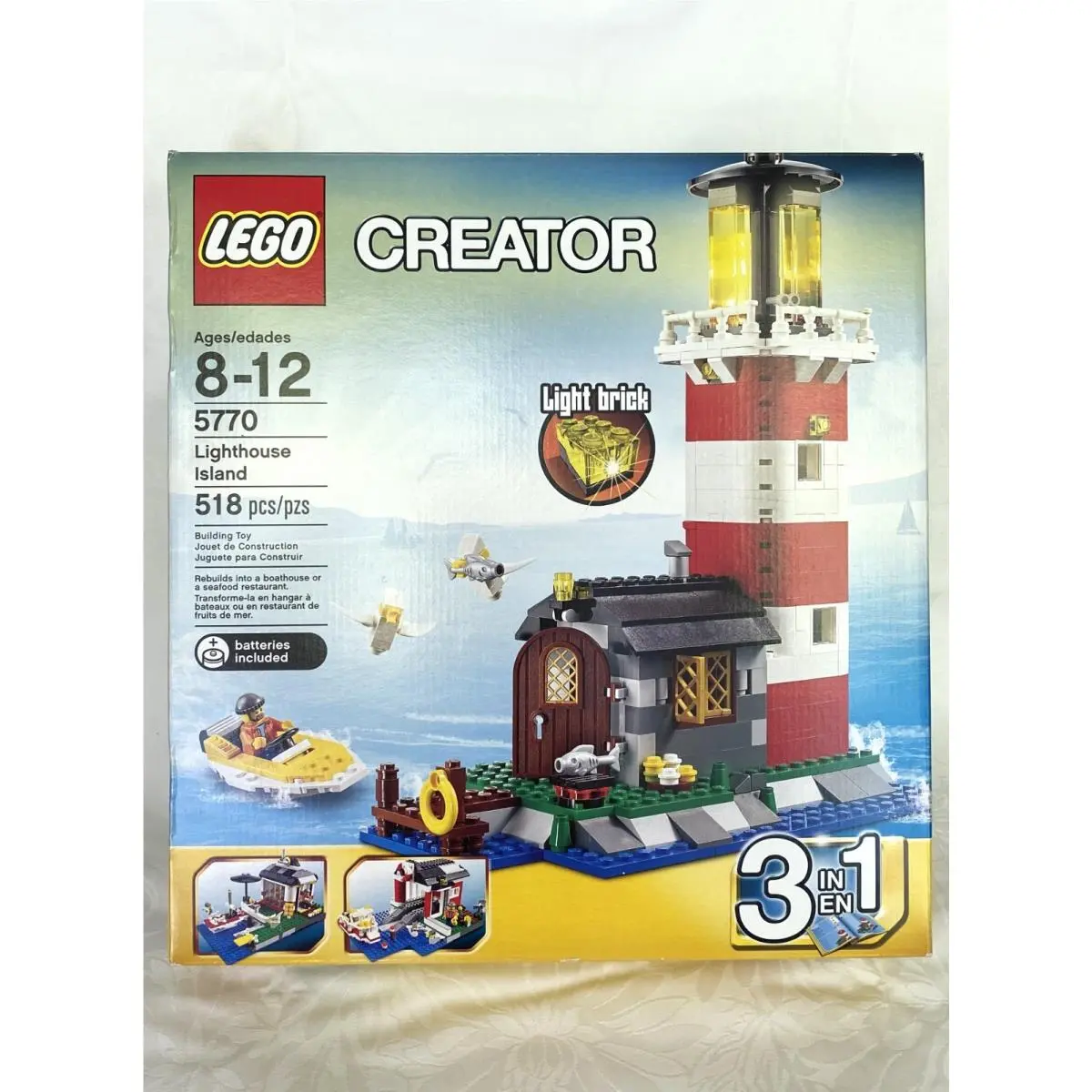 Lego Creator 5770 Lighthouse Island 3in1 Boathouse/seafood Restaurant Lights Up