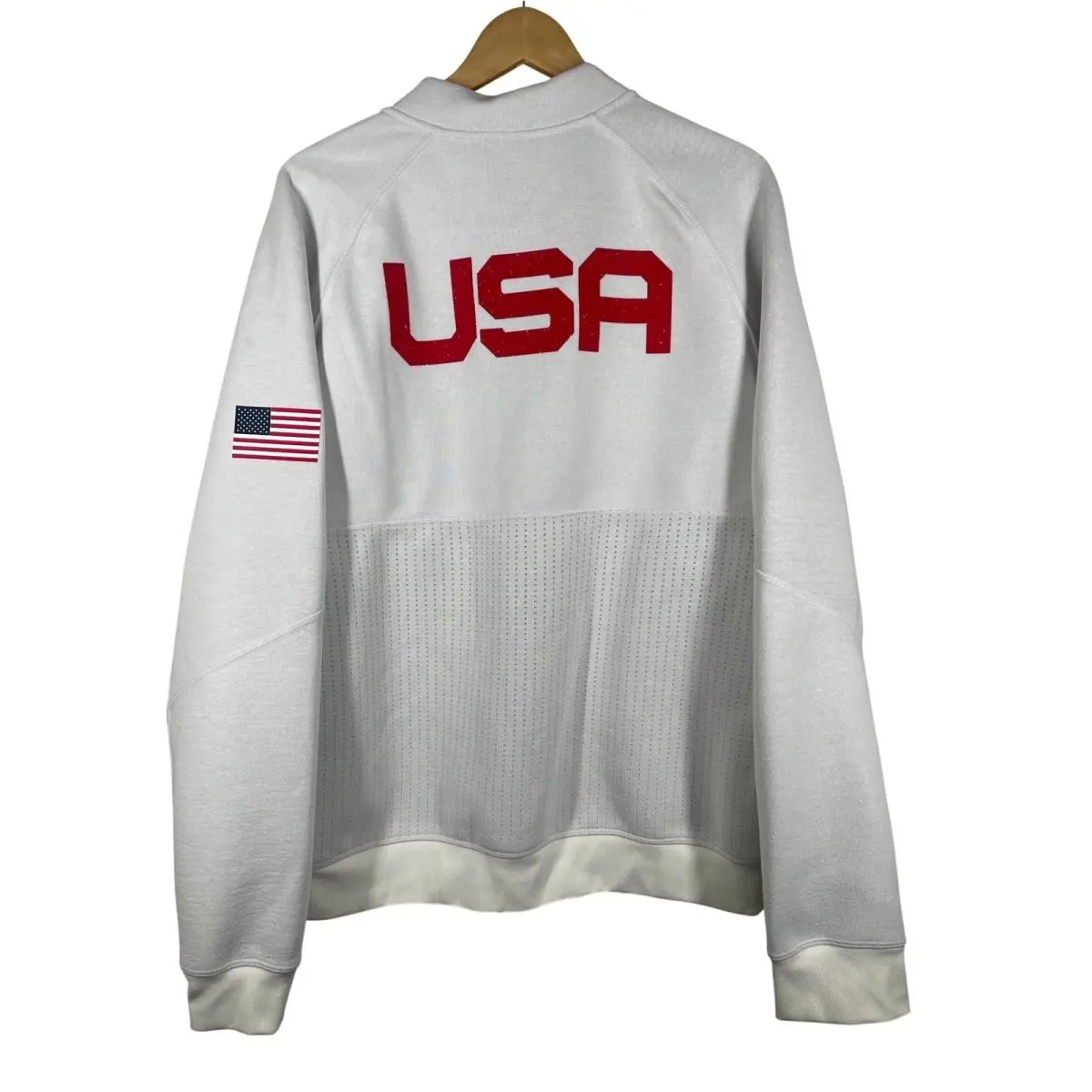 Nike clothing - White 1