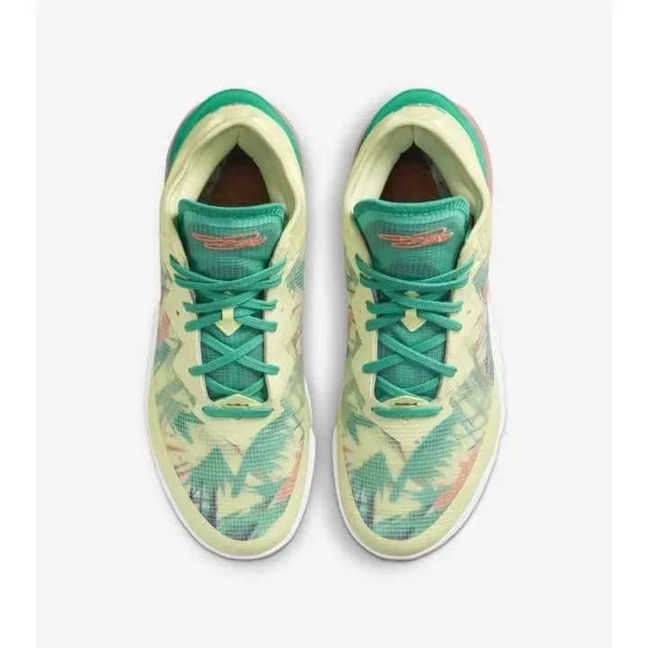 Nike shoes - Nike LeBron 18 - LeBron - Green 3