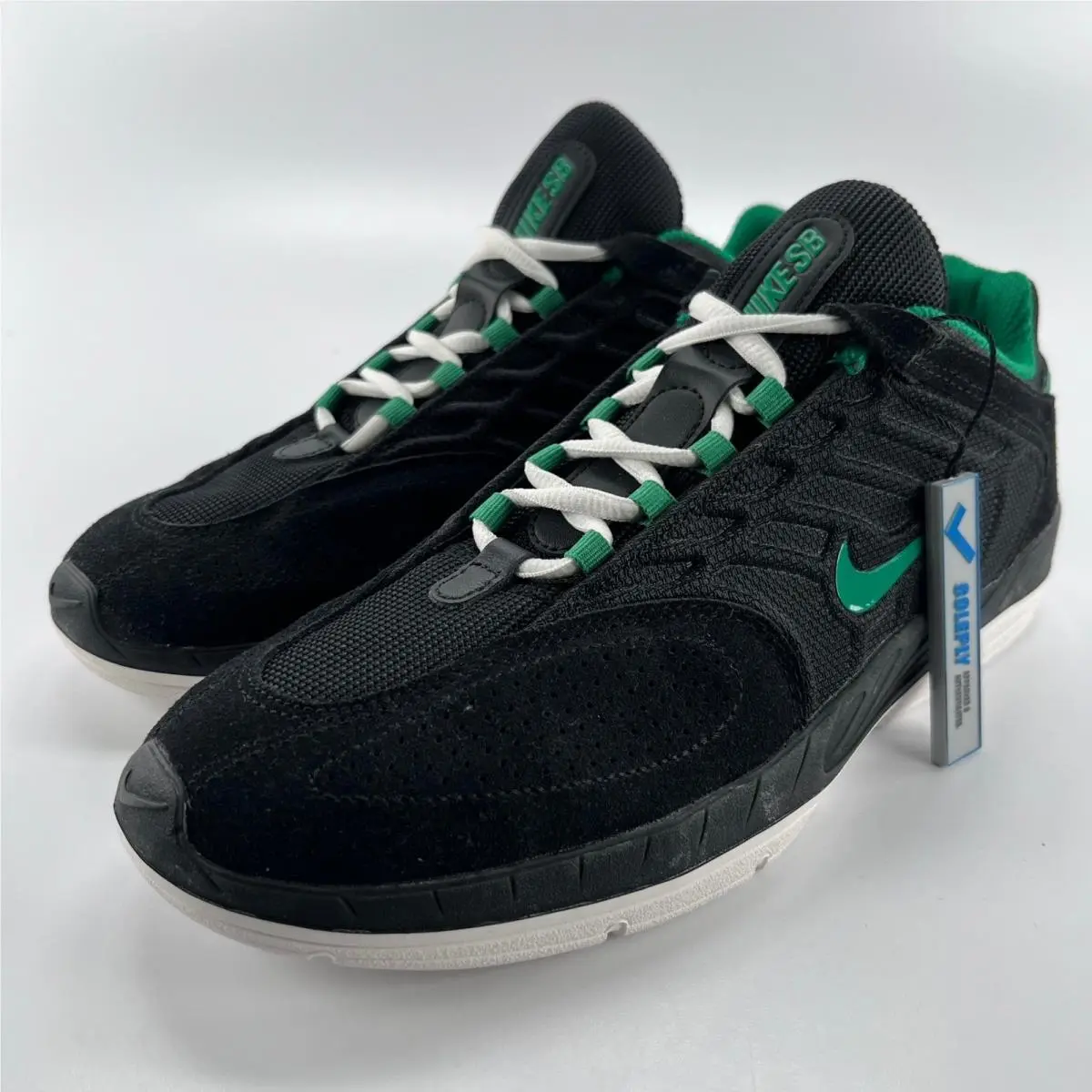 Nike SB Vertebrae Black Summit White Malachite FD4691-003 Mens Size 9 Sneaker