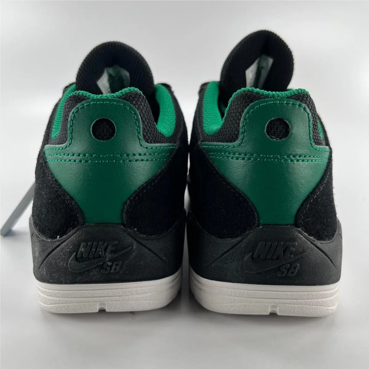 Nike shoes - Nike SB Vertebrae - Vertebrae - FD4691-003 - Black 3