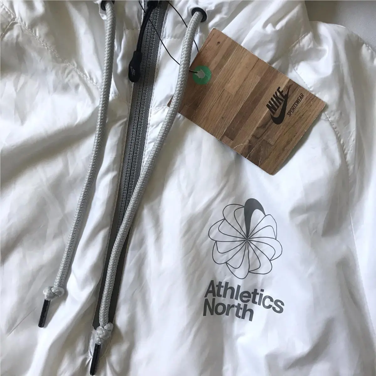 Nike clothing - 349820 349820-100 - 349820 349820-100 - White (UPC: 091201523863) 1