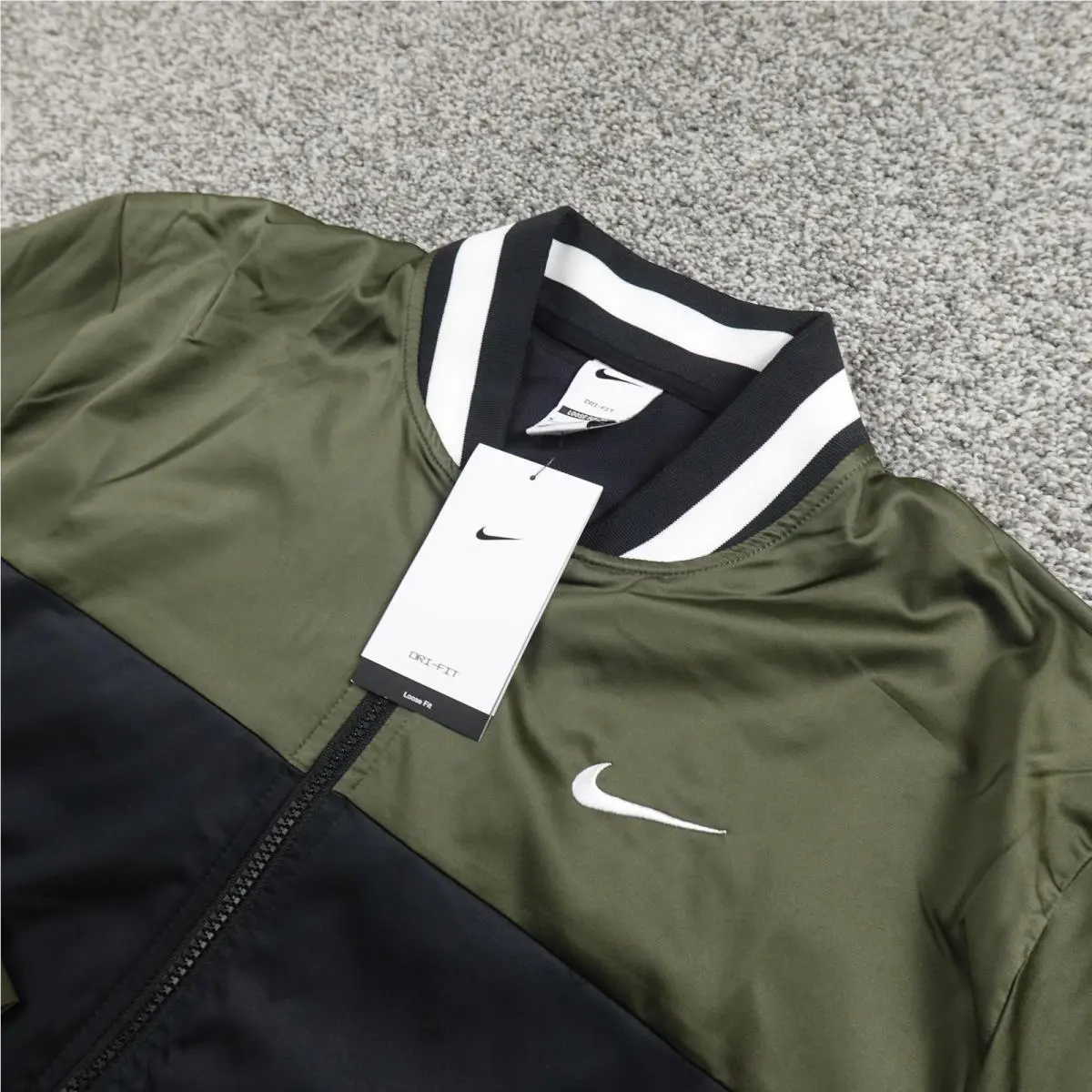Nike Jacket Mens M Green Black Golf Club Dri Fit Full Zip Windbreaker Coat