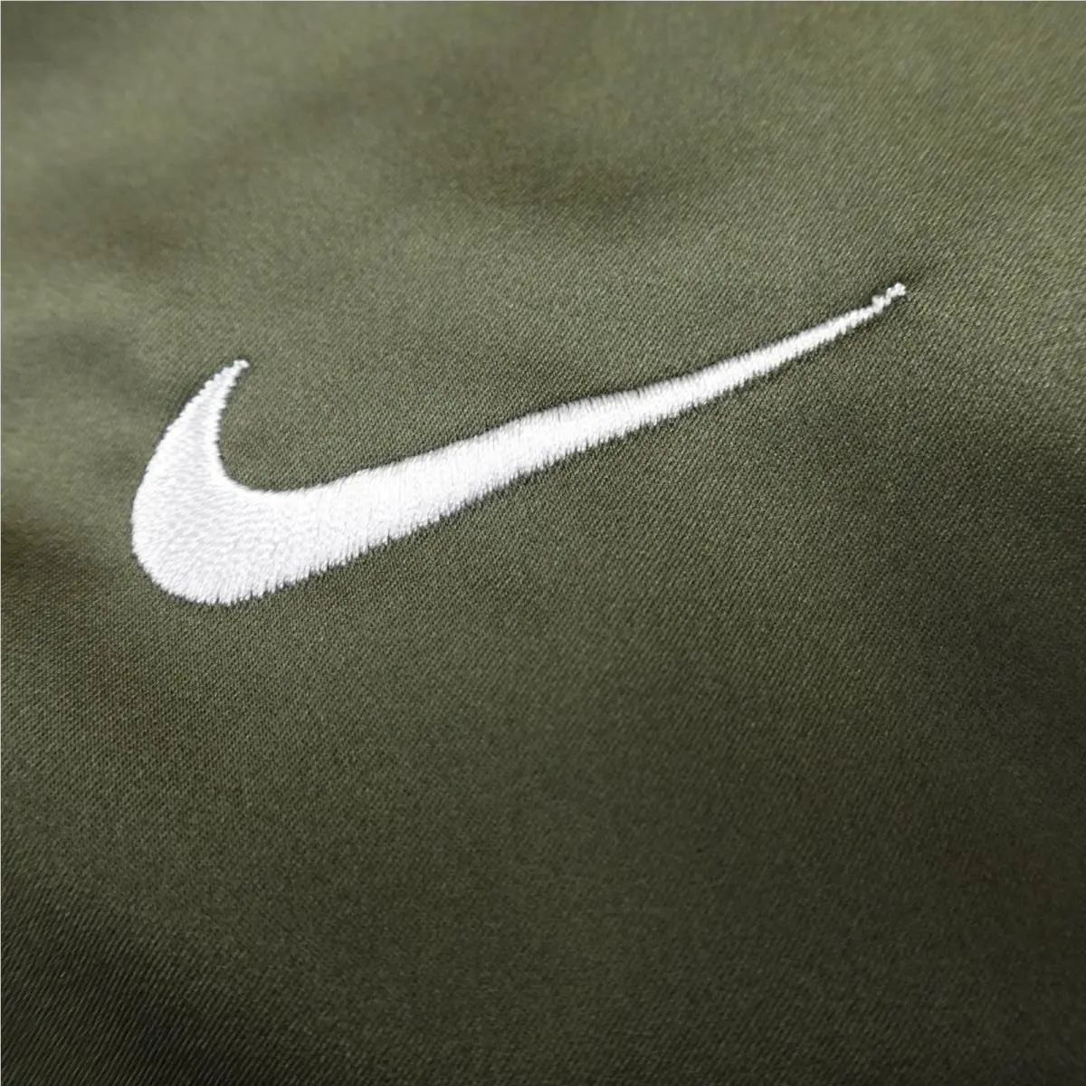 Nike clothing - Nike FQ1168-010 - Green 2
