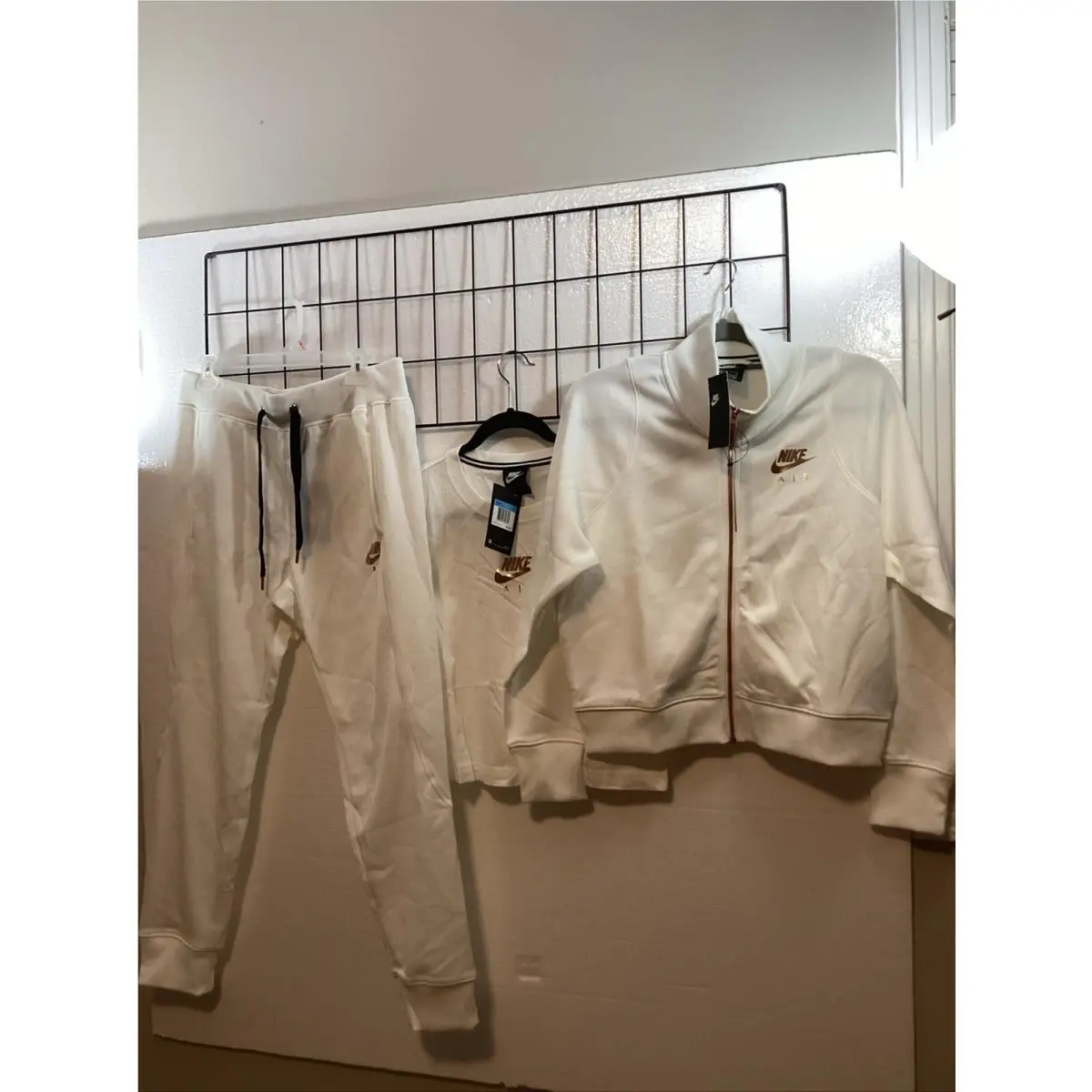 Women`s Nike Air 3 Piece Set Jacket Sz Medium Shirt M Pants Sz L Sku 58844