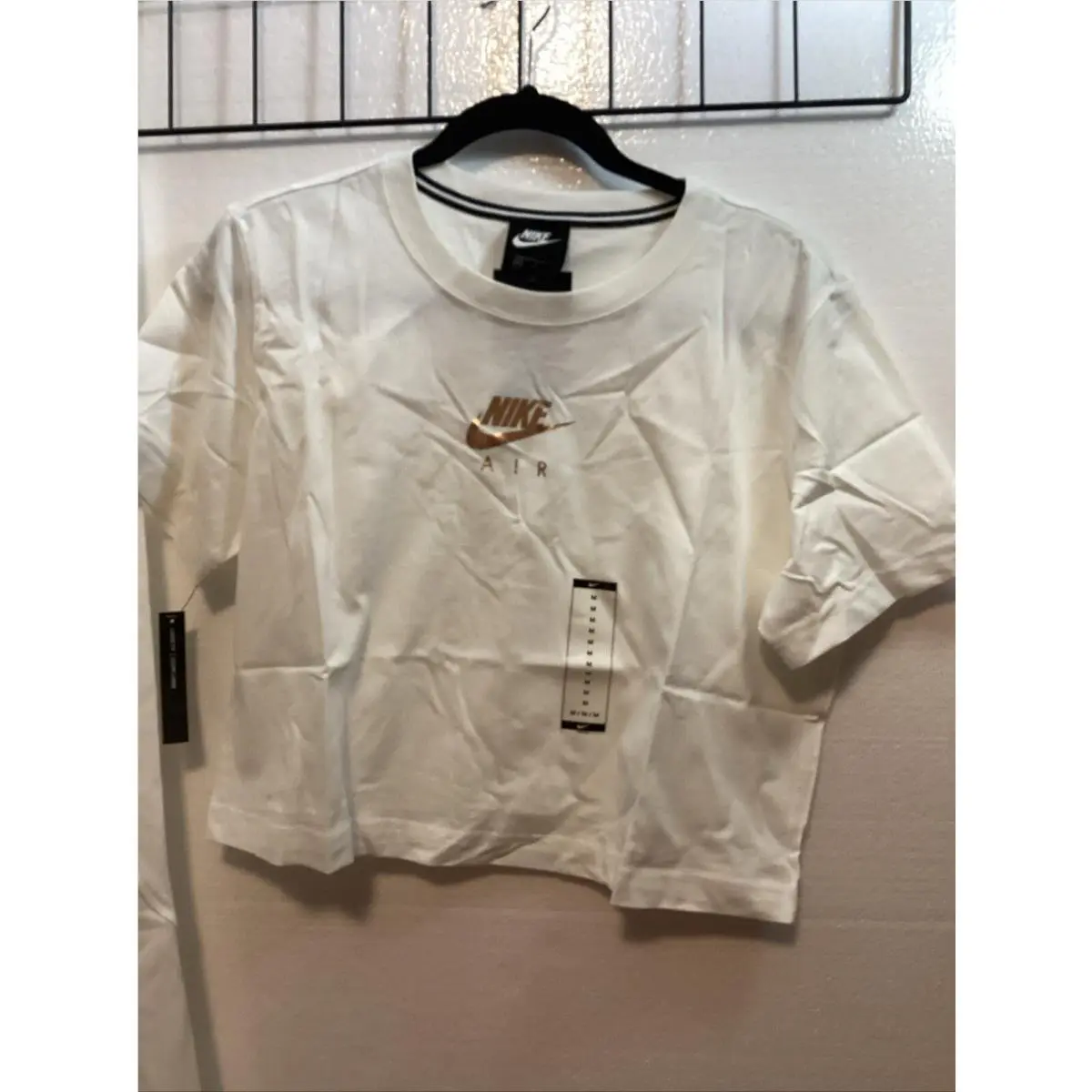 Nike clothing - White/ Gold 12