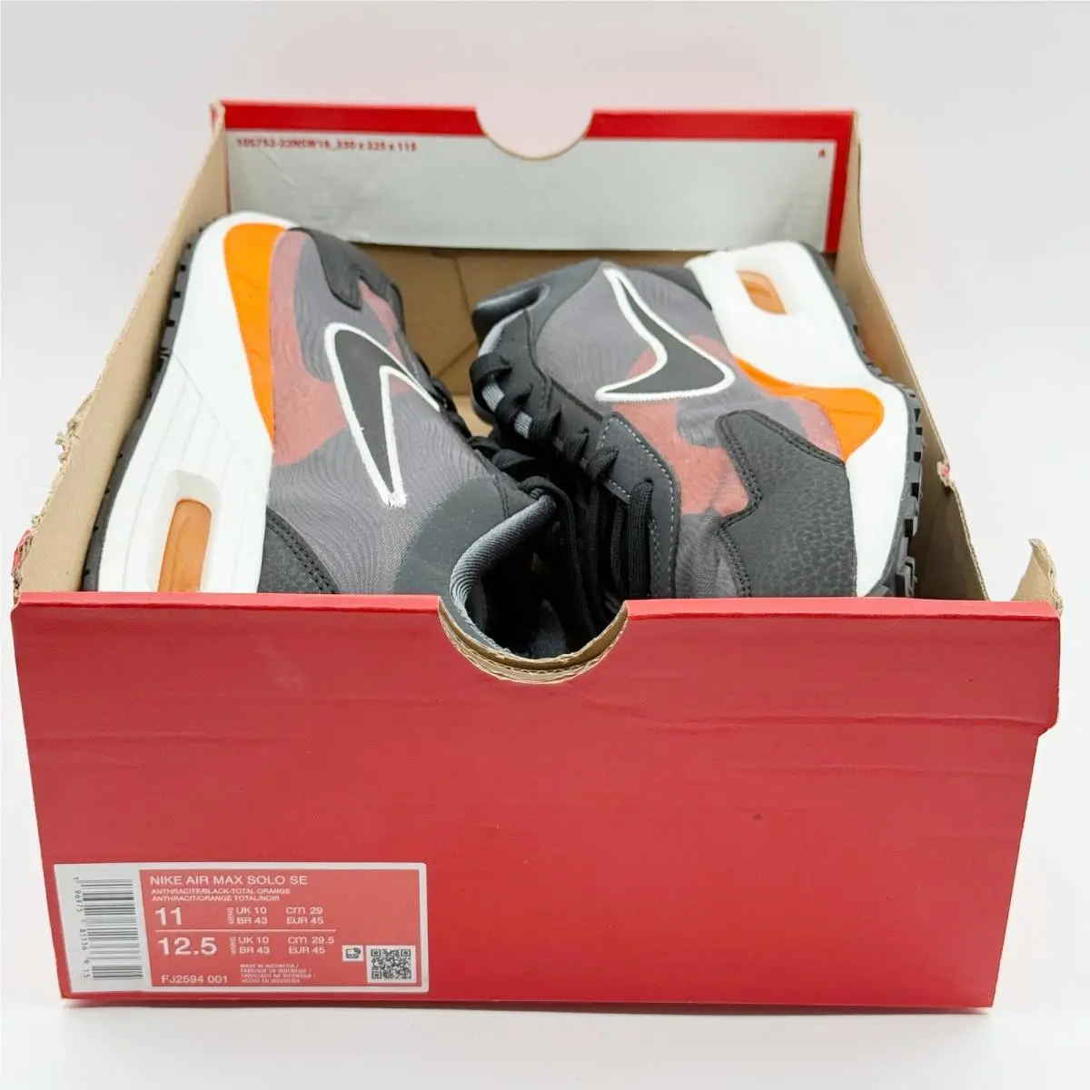 Nike shoes - Nike Air Max Solo SE - FJ2594-001 - Gray (UPC: 196975811366) 8