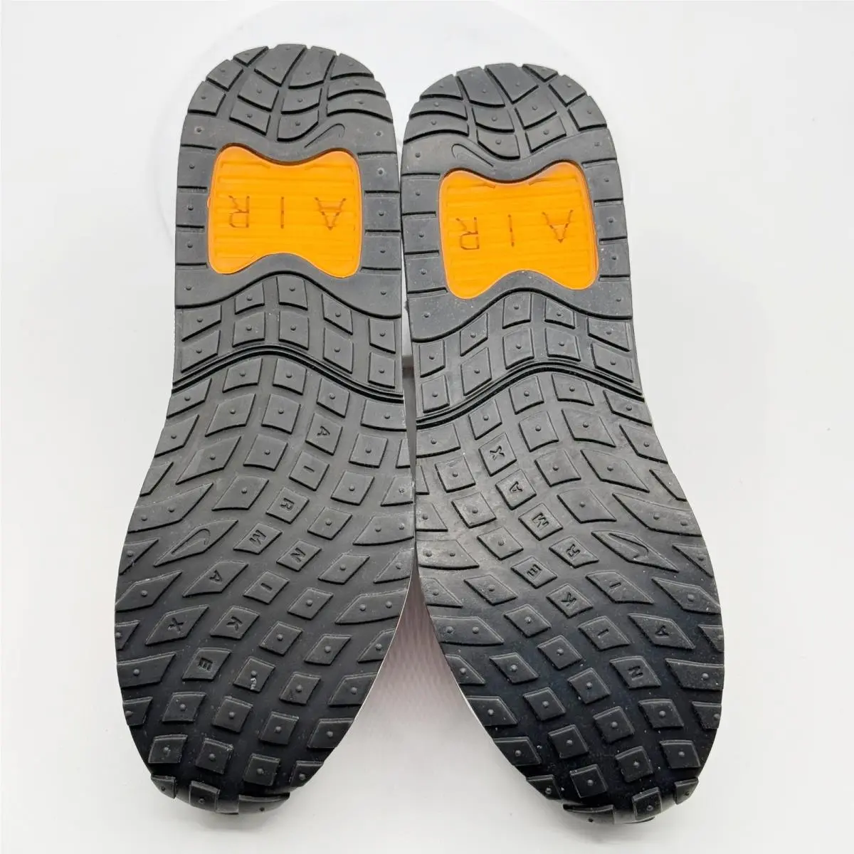 Nike shoes - Nike Air Max Solo SE - FJ2594-001 - Gray (UPC: 196975811366) 6